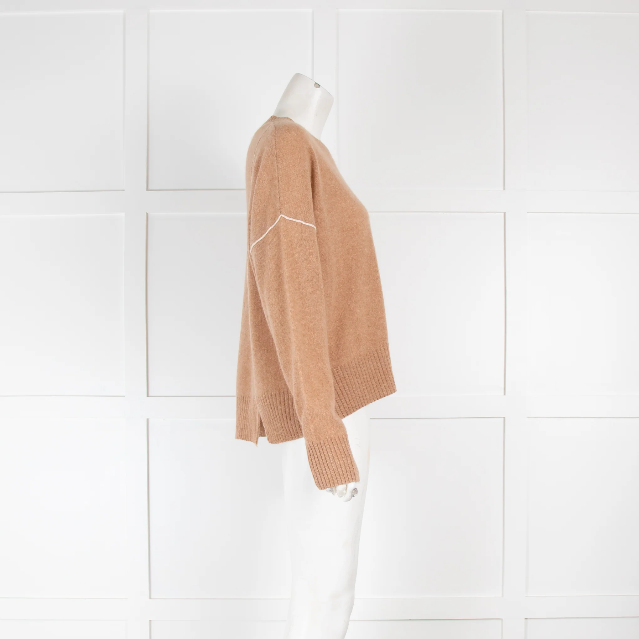360 Cashmere Camel Short Knit - Image 2