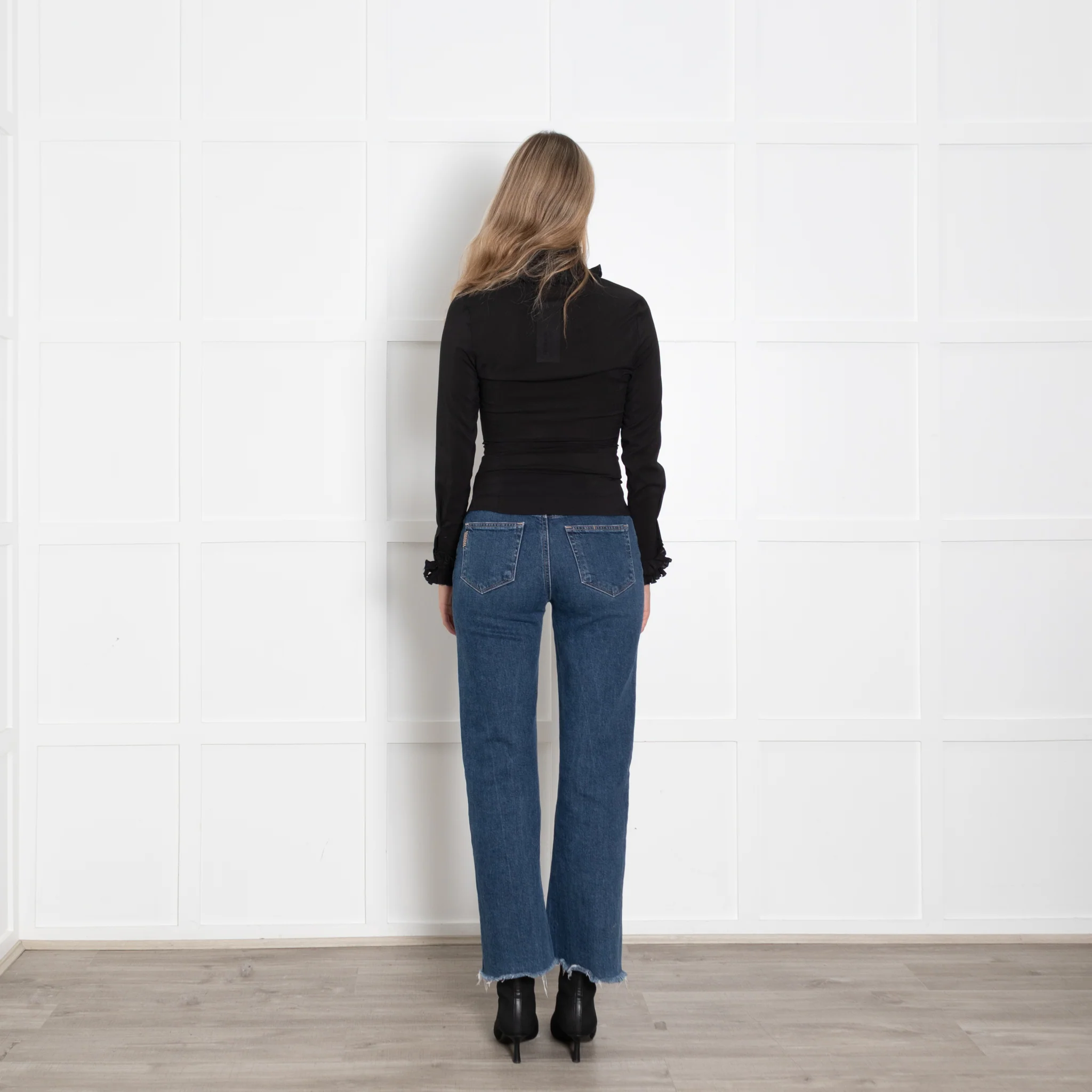 Aavelle Black Ruffle Blouse - Image 5