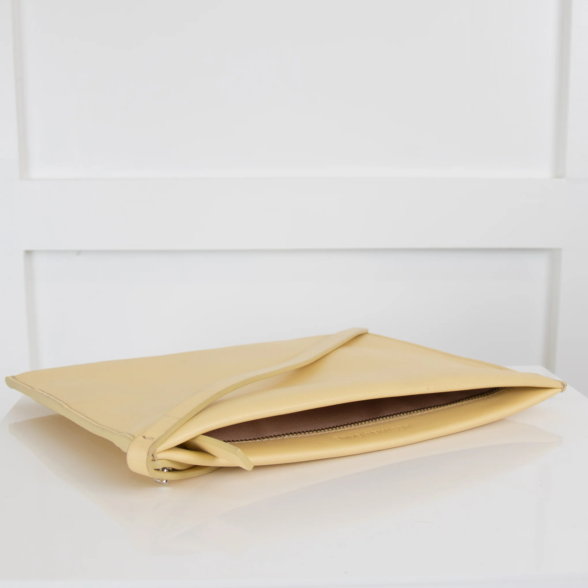 Aestmer Ekme Pale Yellow Leather Clutch - Image 3
