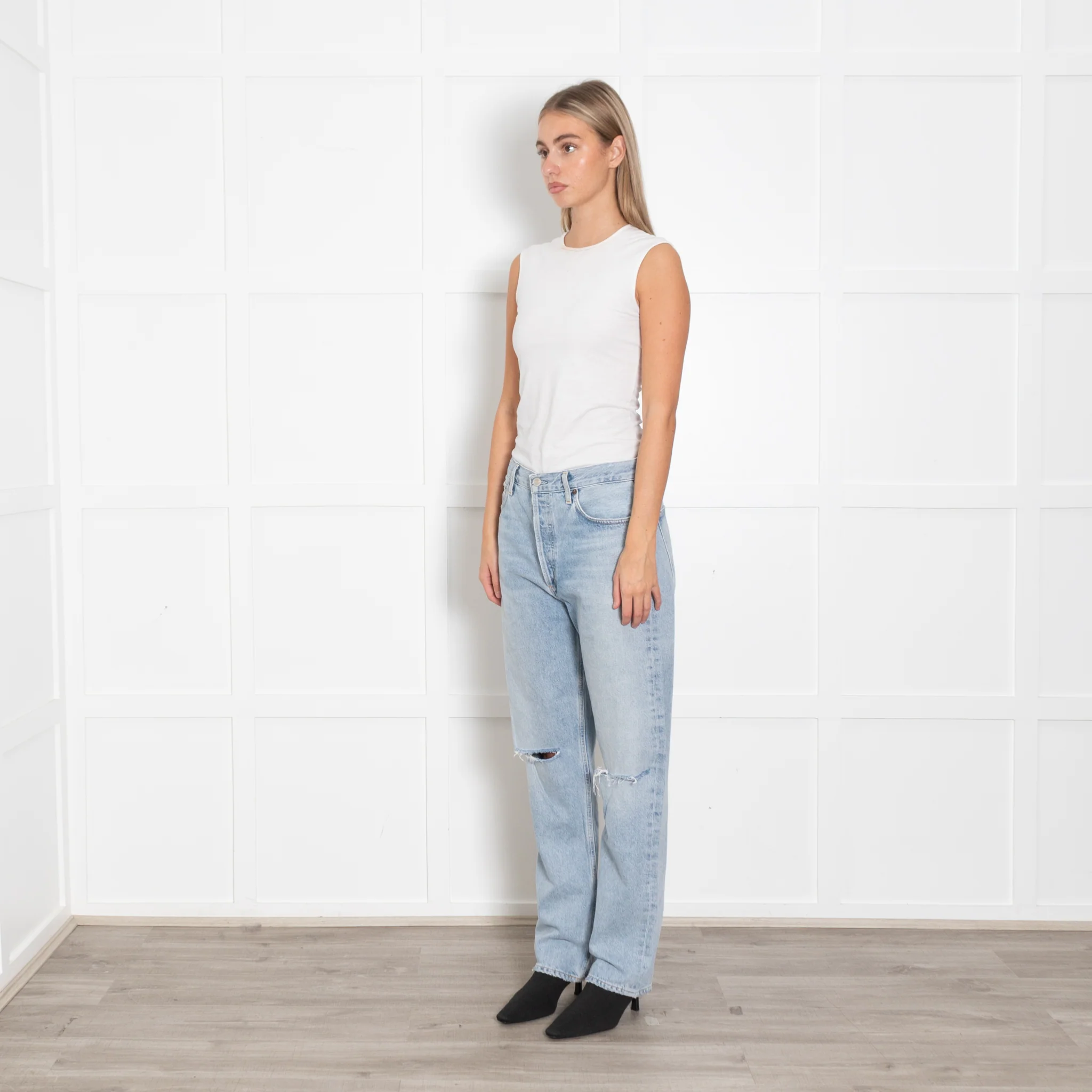 Agolde Pale Blue Rip Knee Jeans - Image 3