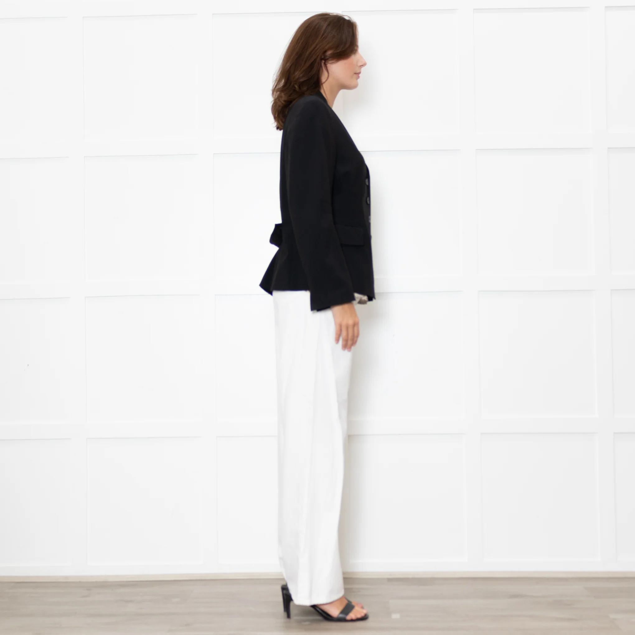 Akris Punto Black Jacket - Image 6