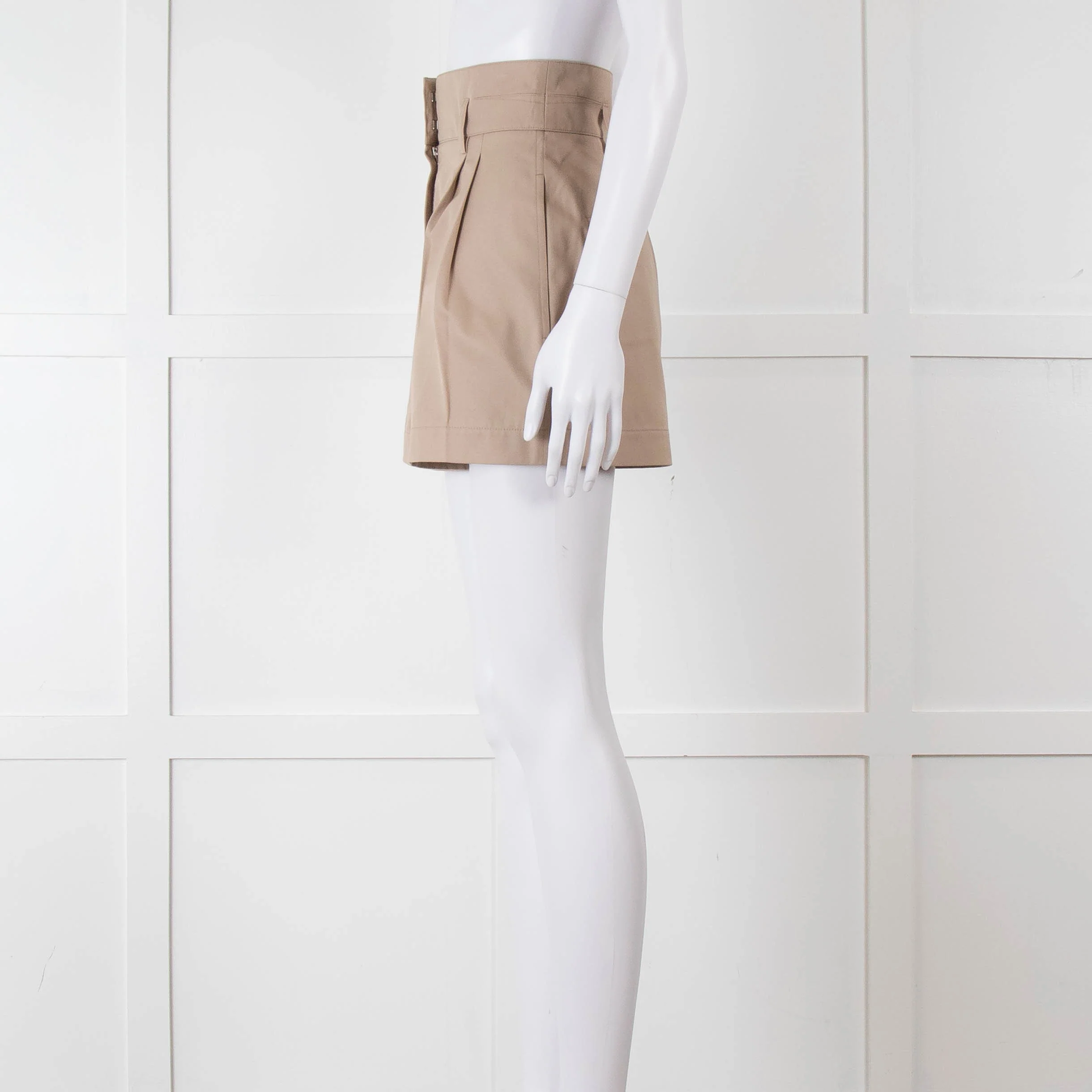 Alaia Beige High Waisted Shorts - Image 7