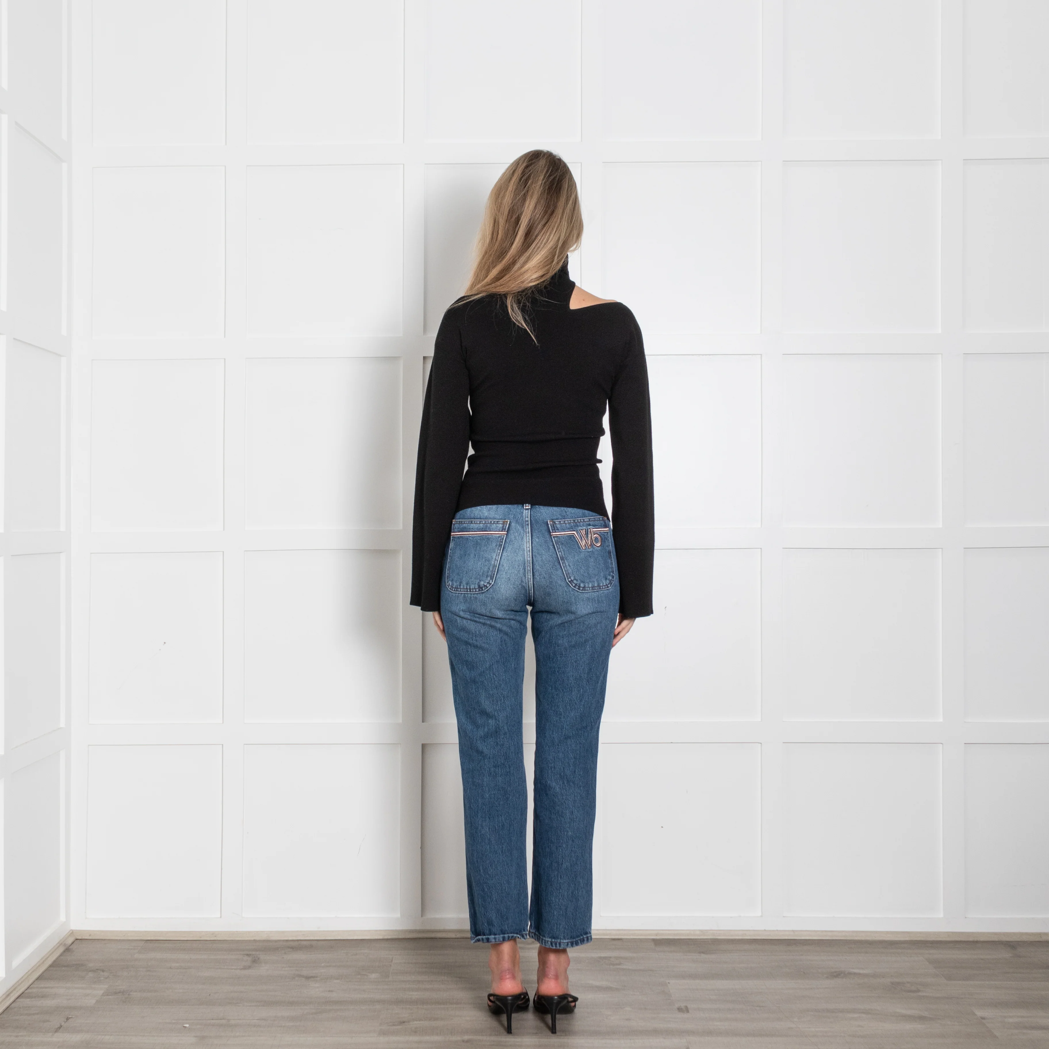 A.L.C. Black Cut Neck' L/Sleeve Jumper - Image 5