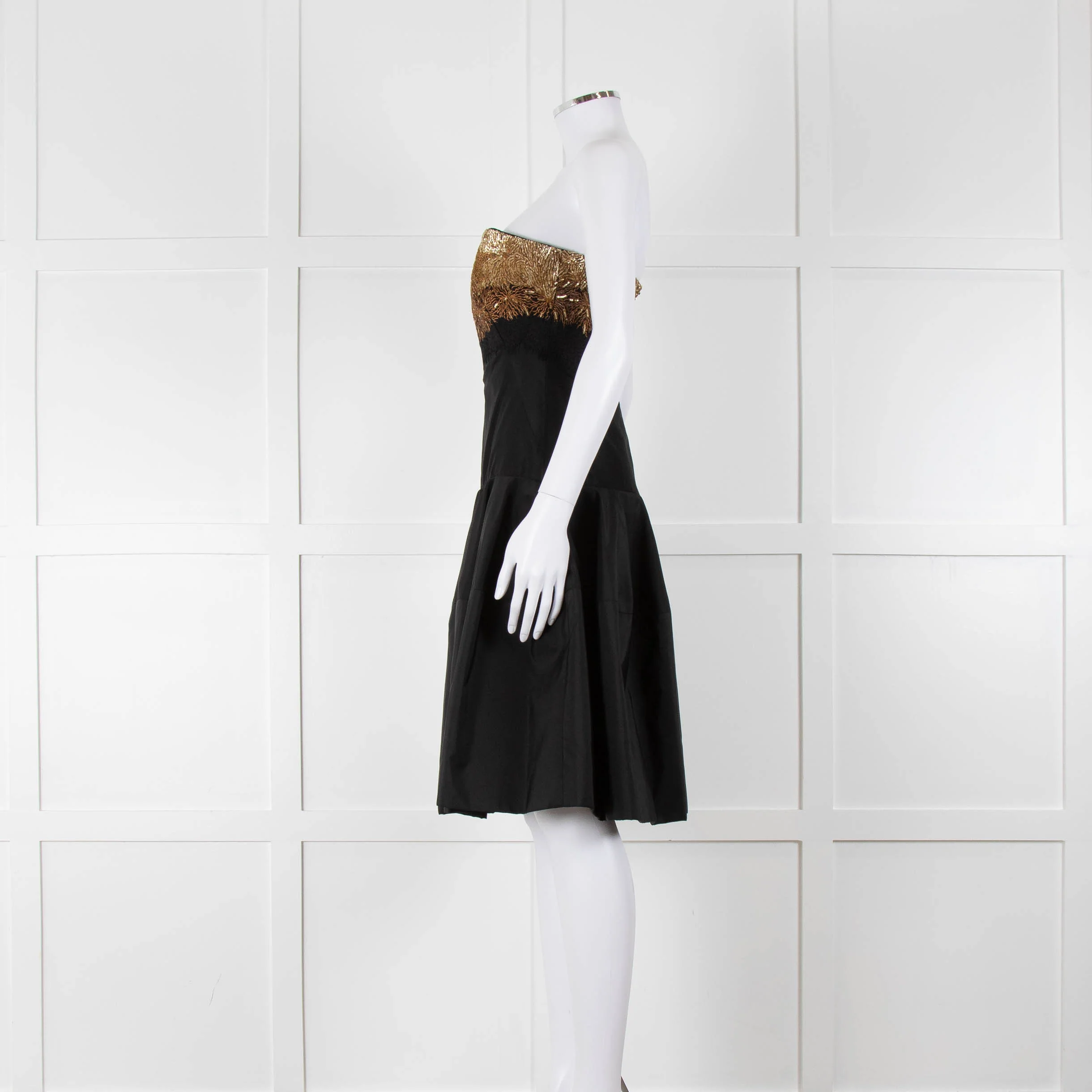 Alexander McQueen Black Faille Flared Pleated Dress with Gold Brocade Bust - Image 7