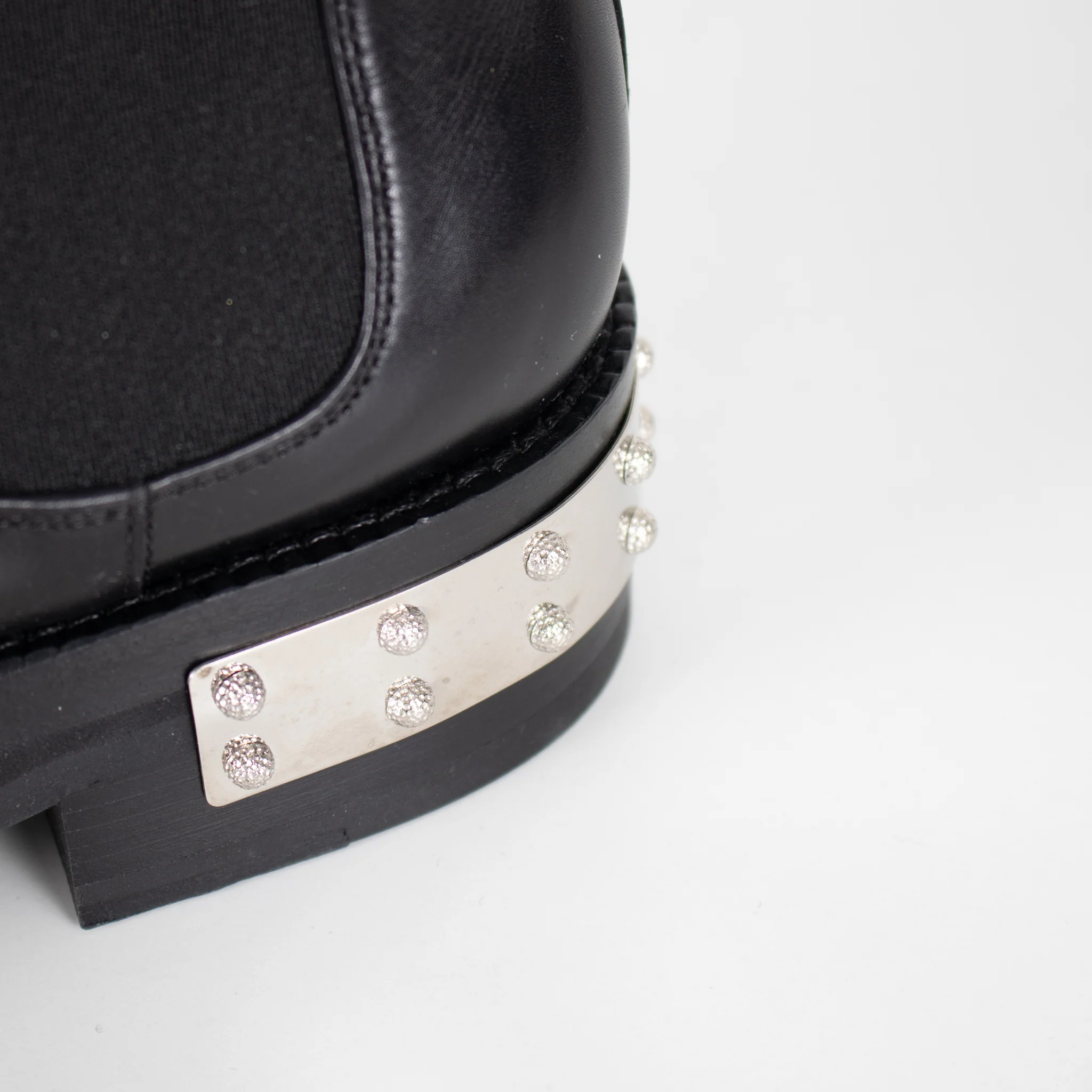 Alexander McQueen Black Goya Studded Chelsea Boots - Image 12