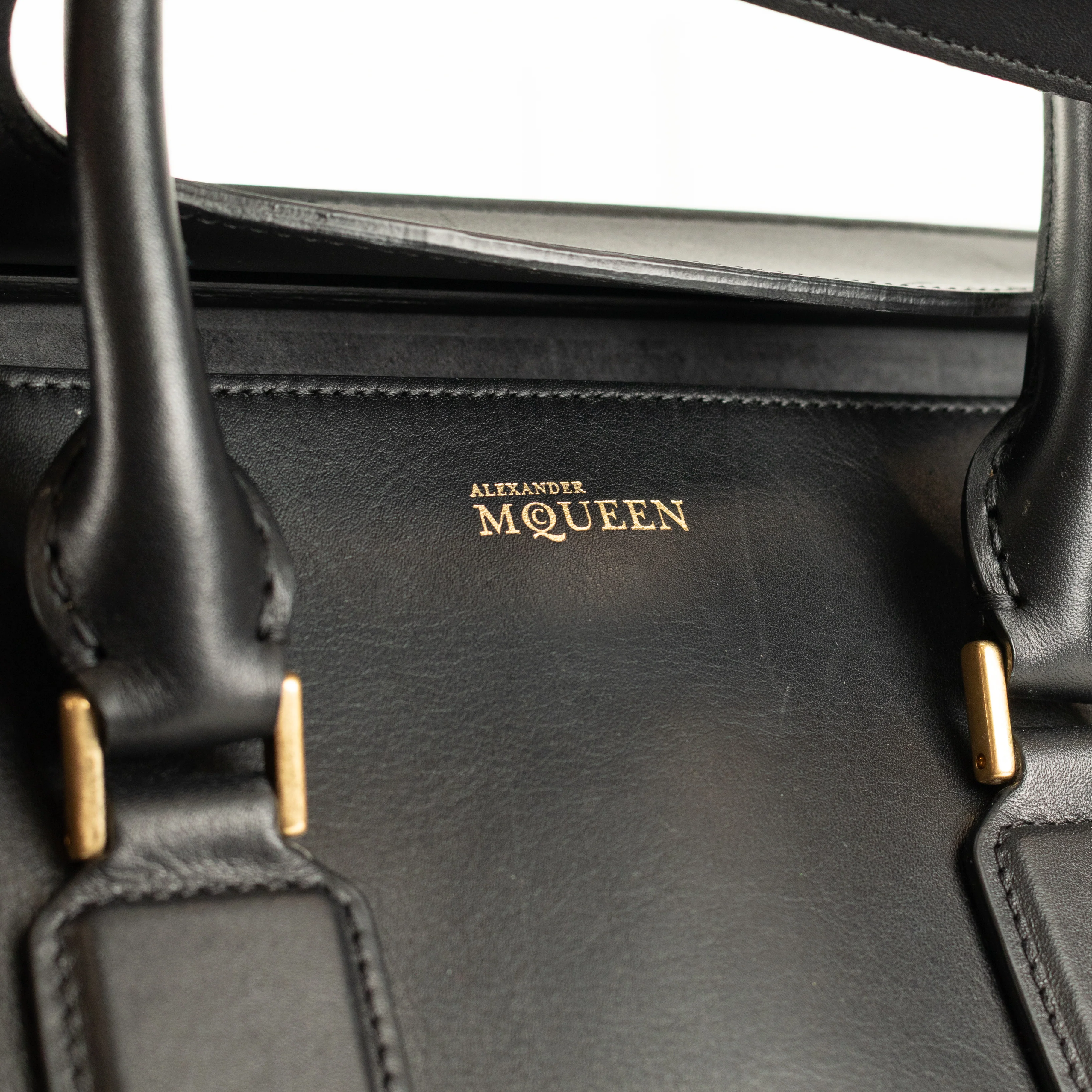 Alexander McQueen Black Leather Medium Heroine Bag - Image 16