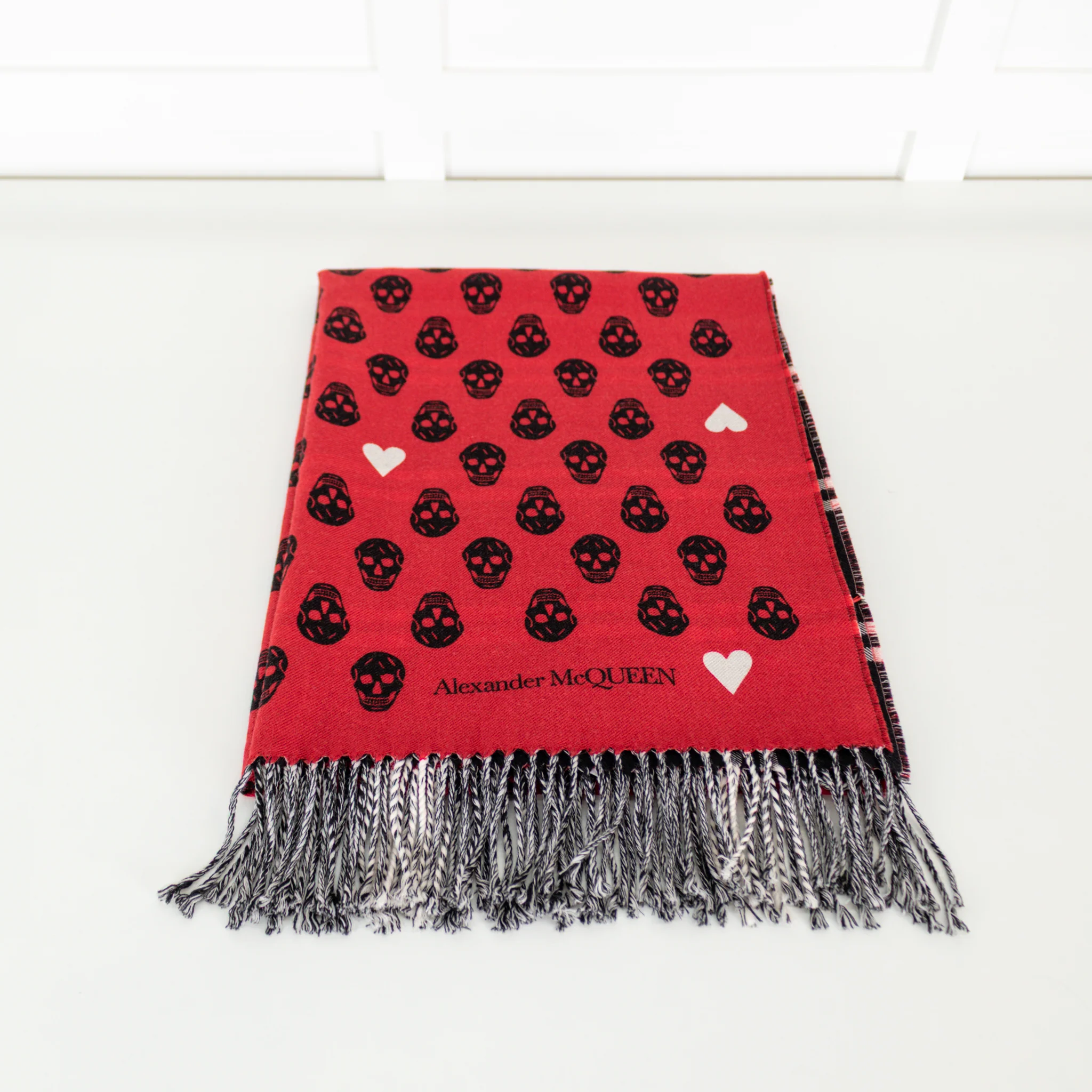 Alexander McQueen Red And Black Skull and Heart Print Scarf - Image 3