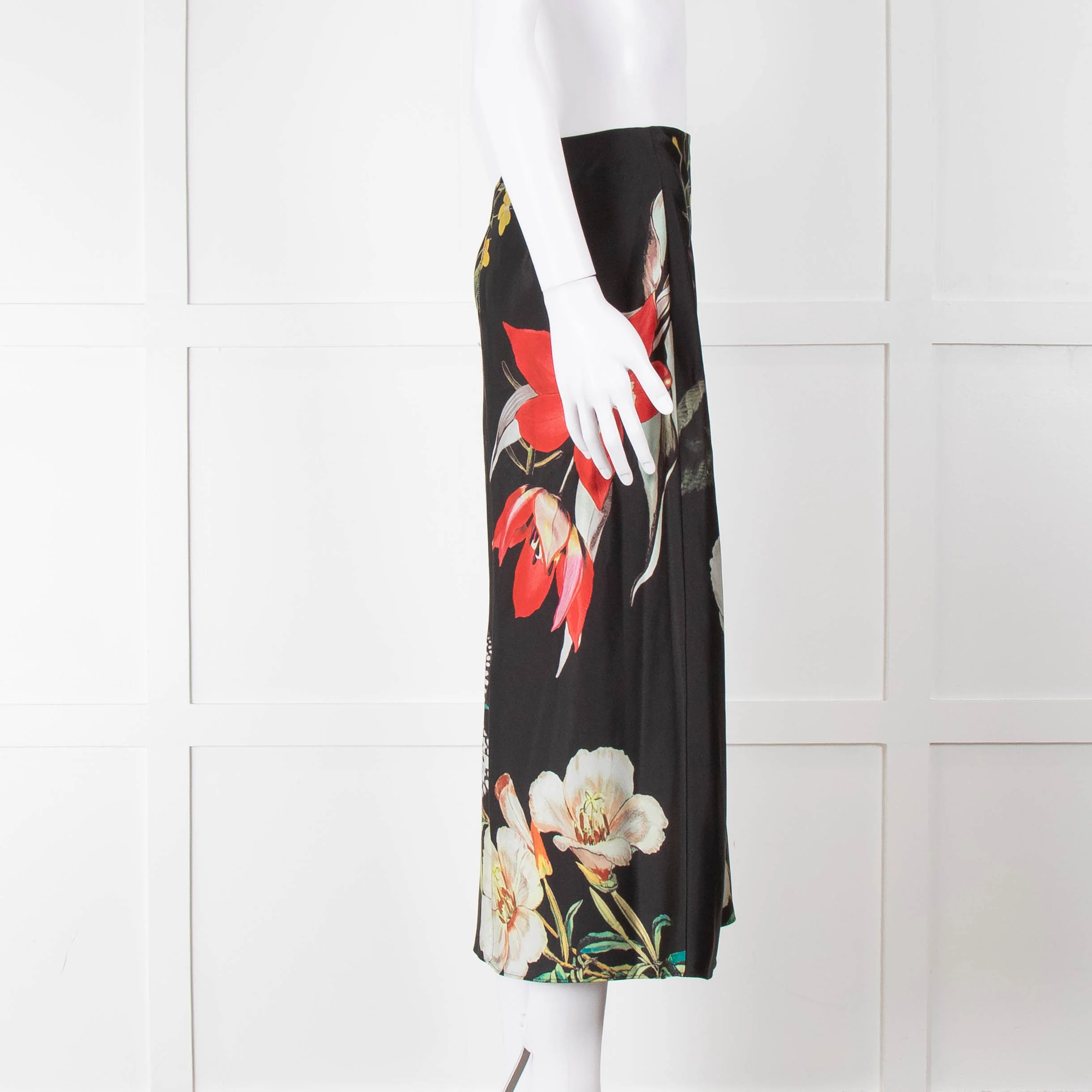 Alice + Olivia Black Large Floral Midi Skirt - Image 3
