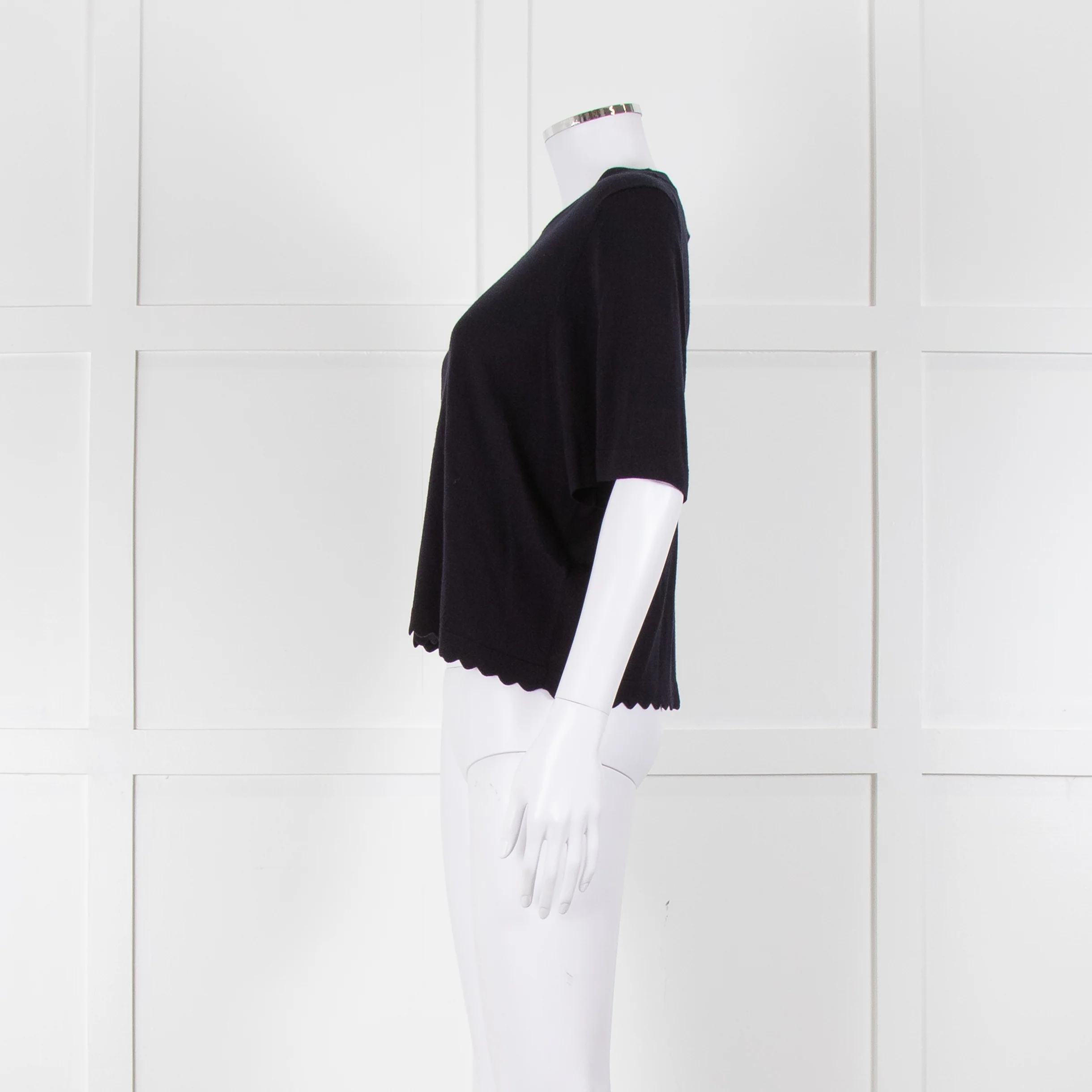 Allude Navy Fine Knit Short Sleeve Scallop Hem Top - Image 7