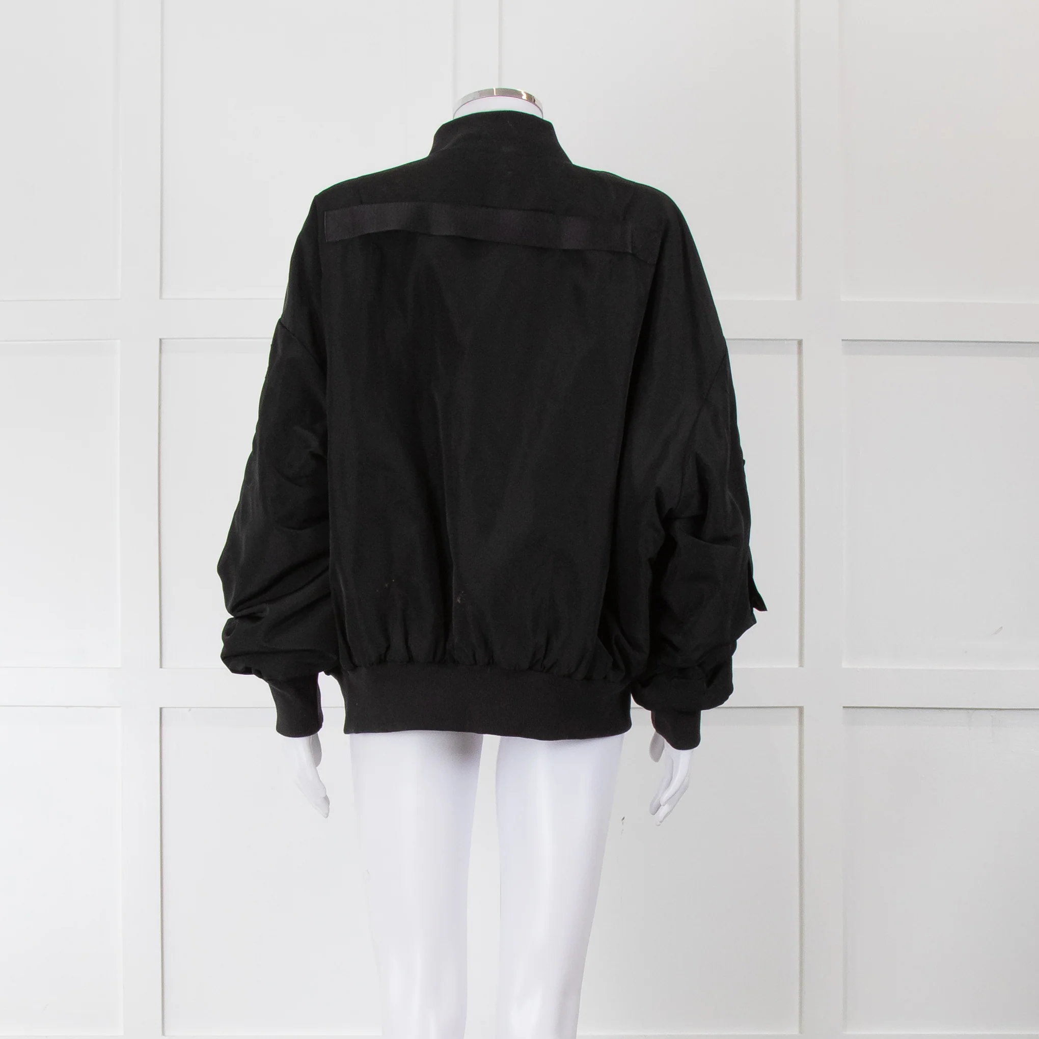 Alo Yoga Black Bomber Jacket with Logo Patch - Image 5