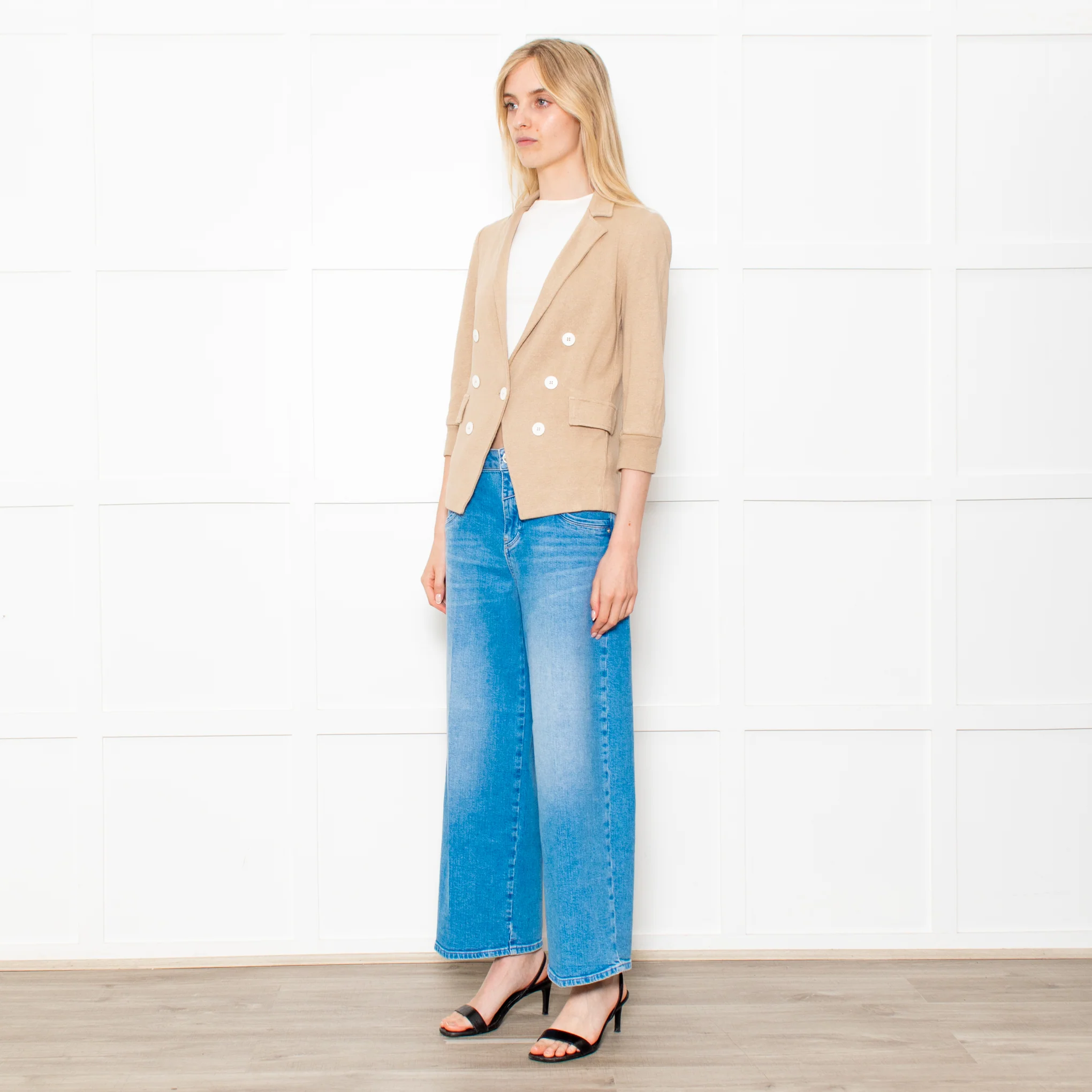 Amina Rubinacci Biscuit Coloured Knitted Short Jacket - Image 3