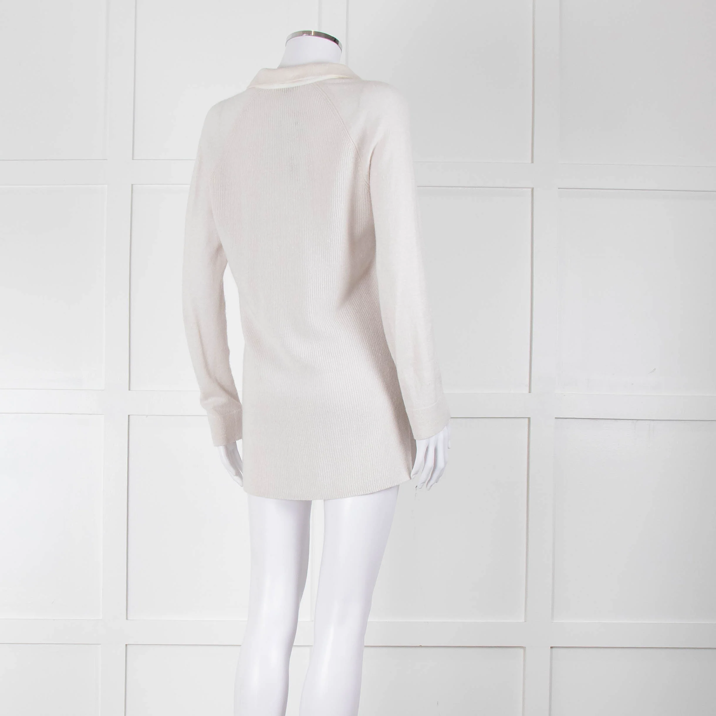 Amina Rubinacci Light Grey Cashmere Blend Edge To Edge Cardigan - Image 4