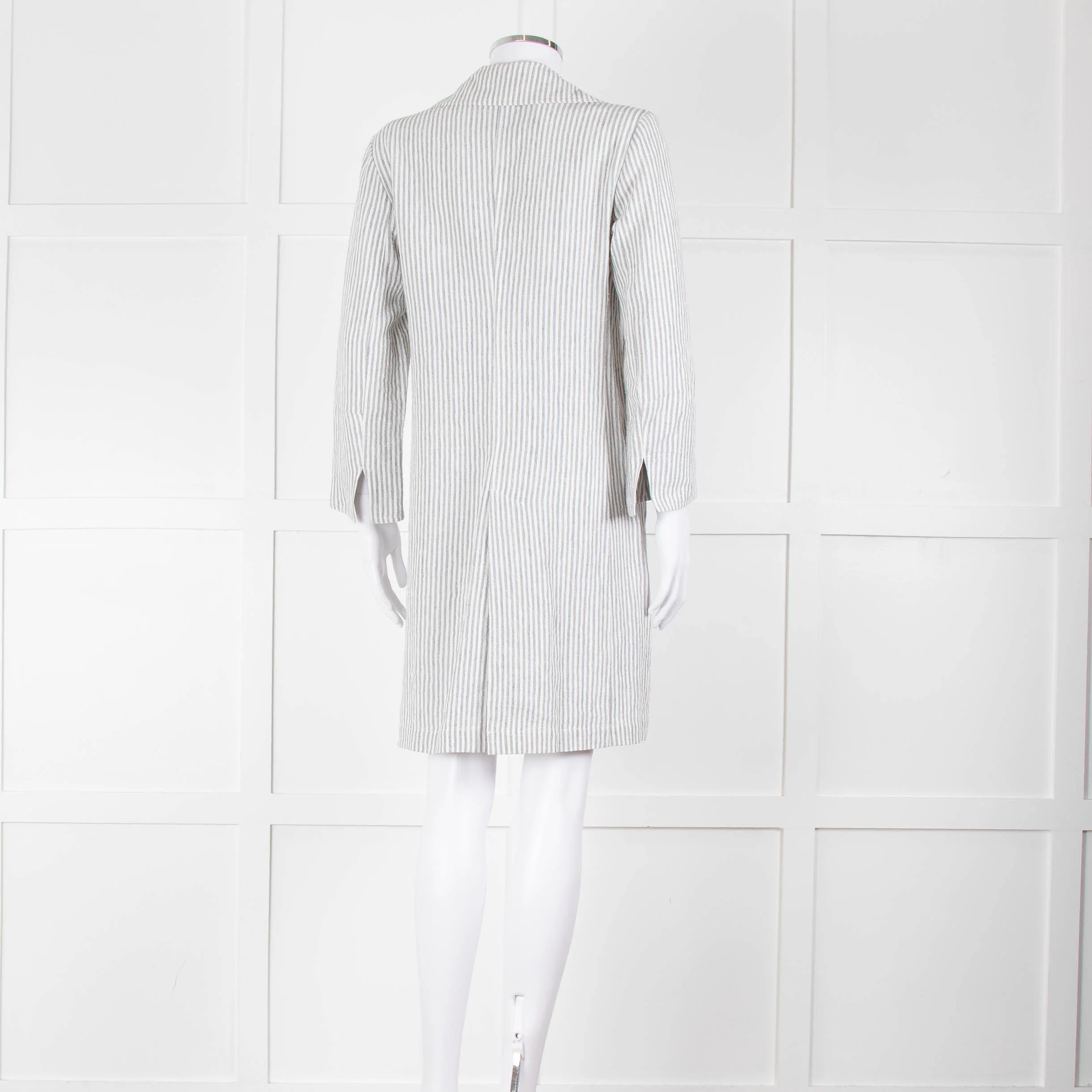 Amina Rubinacci White Grey Striped Linen Coat - Image 6