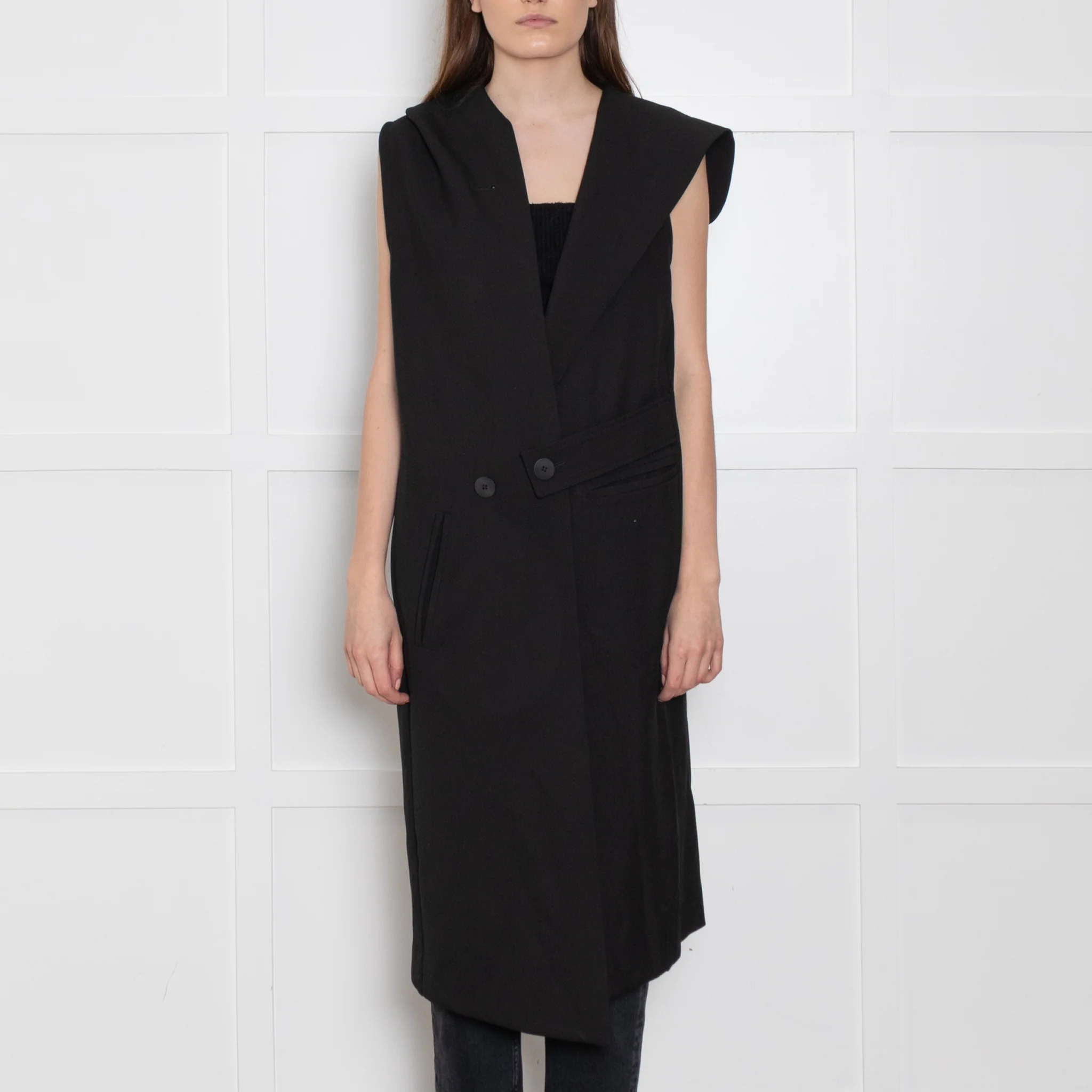 Ania Schierholt Black Hooded Gilet - Image 2
