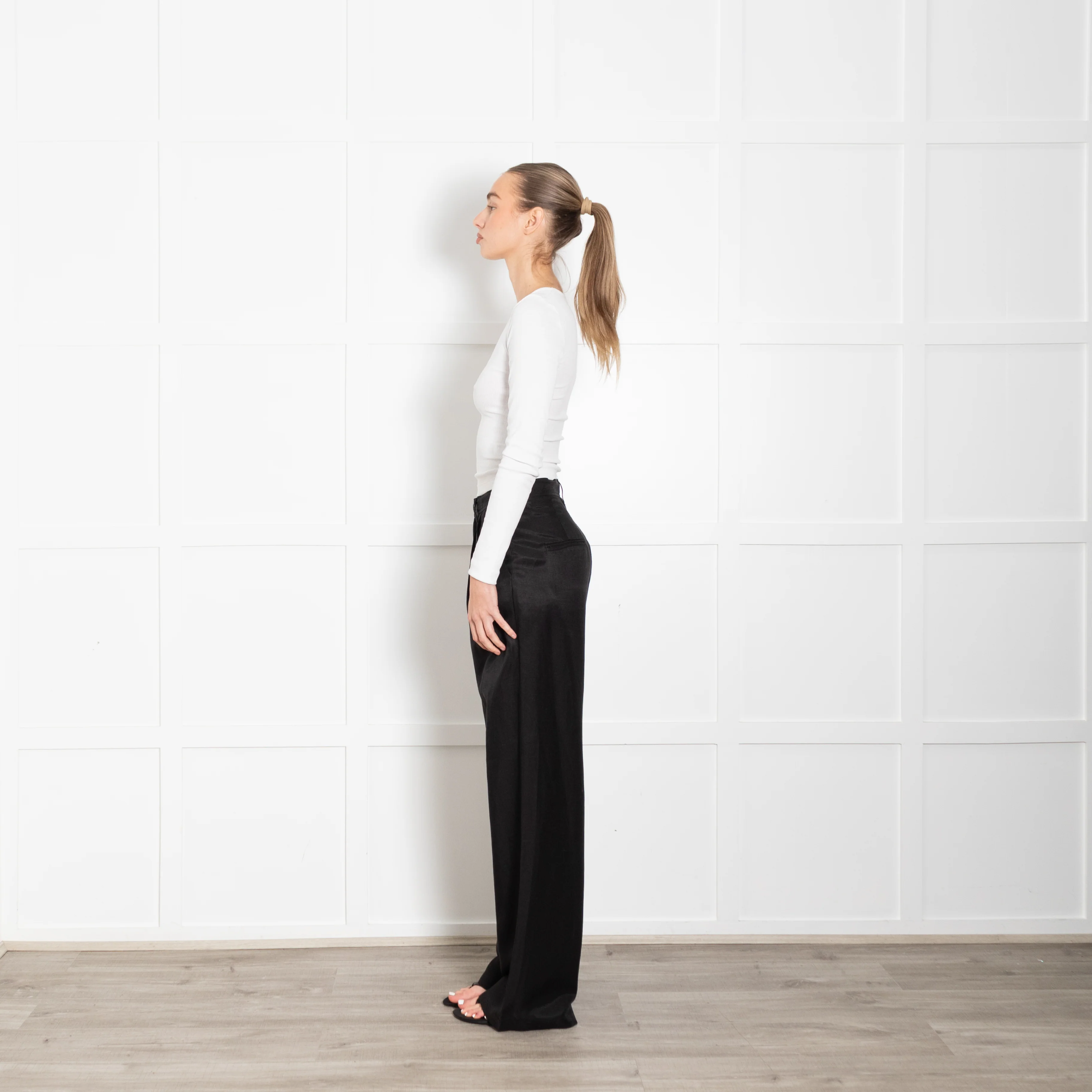 Anine Bing Black Pleat Front Wide Leg Trousers - Image 4
