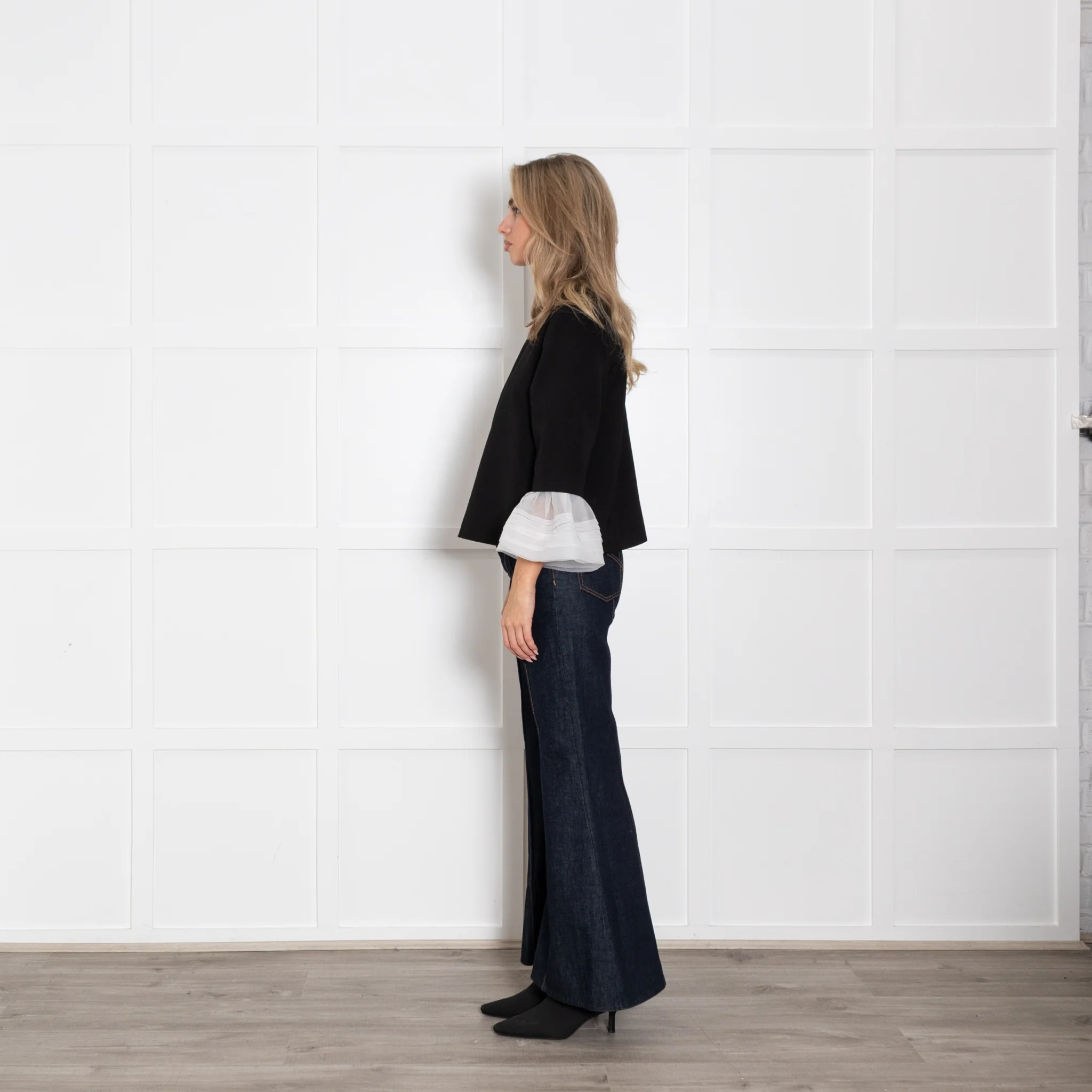 Anja Rock Black White Bell Sleeve Detail Top - Image 4