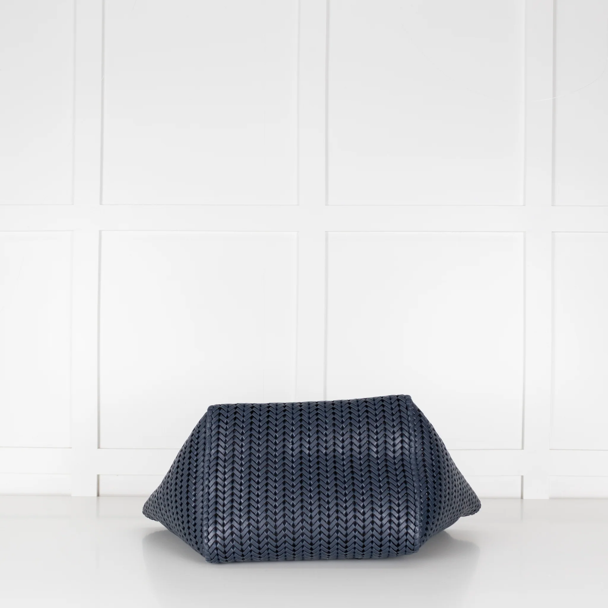 Anya Hindmarch Navy Neeson Large Leather Tote - Image 7