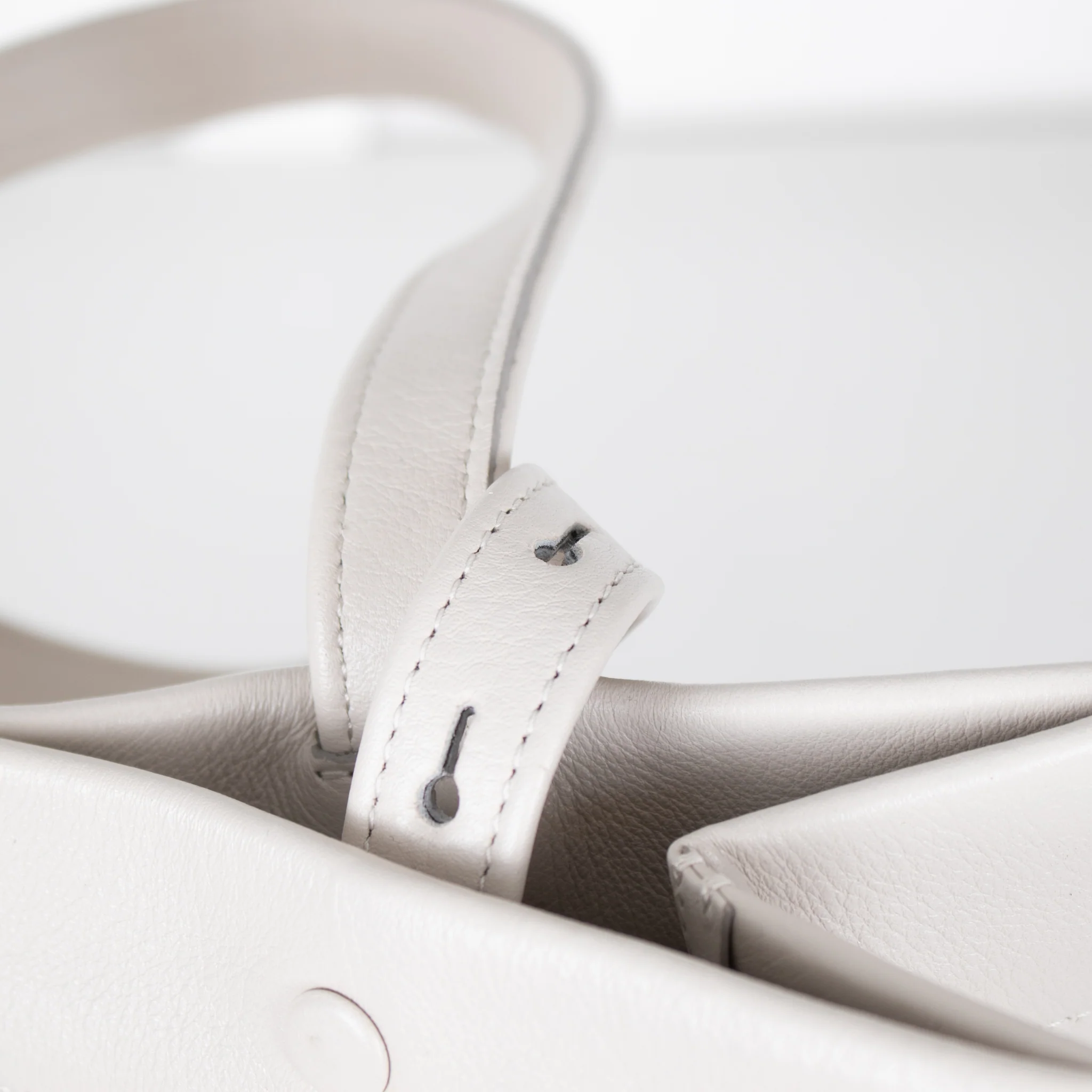 Anya Hindmarch White Calf Leather Mortimer Small Tote - Image 10