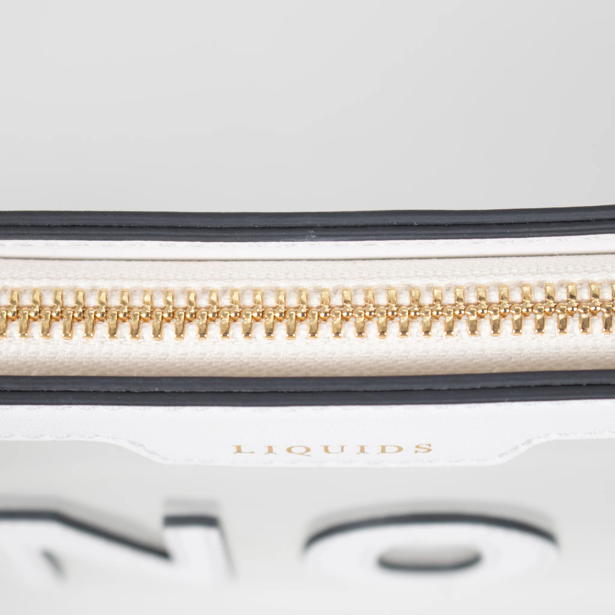 Anya Hindmarch White Snow Wash Bag - Image 11