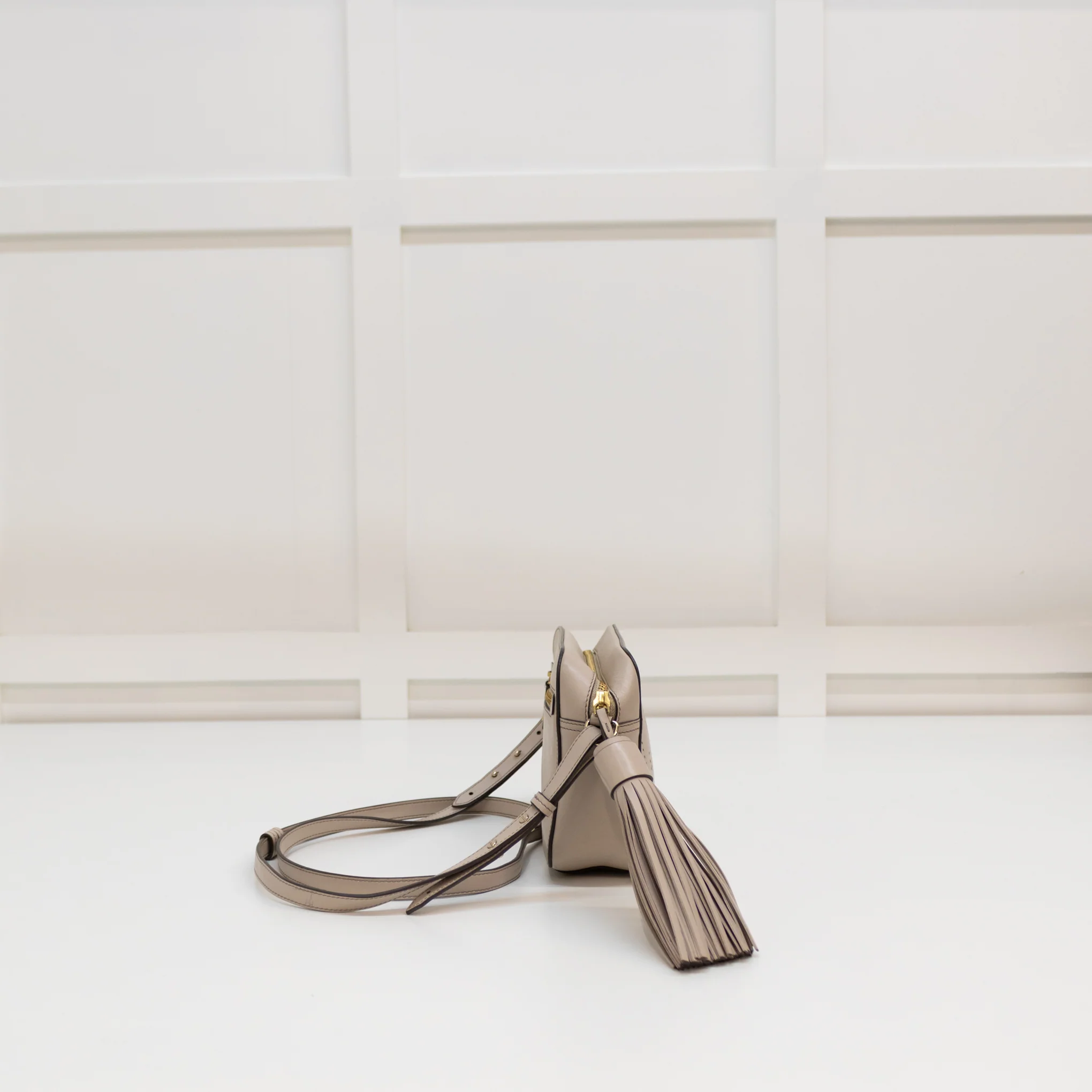 Anya Hndmarch Grey Smiley Face Crossbody Bag - Image 3