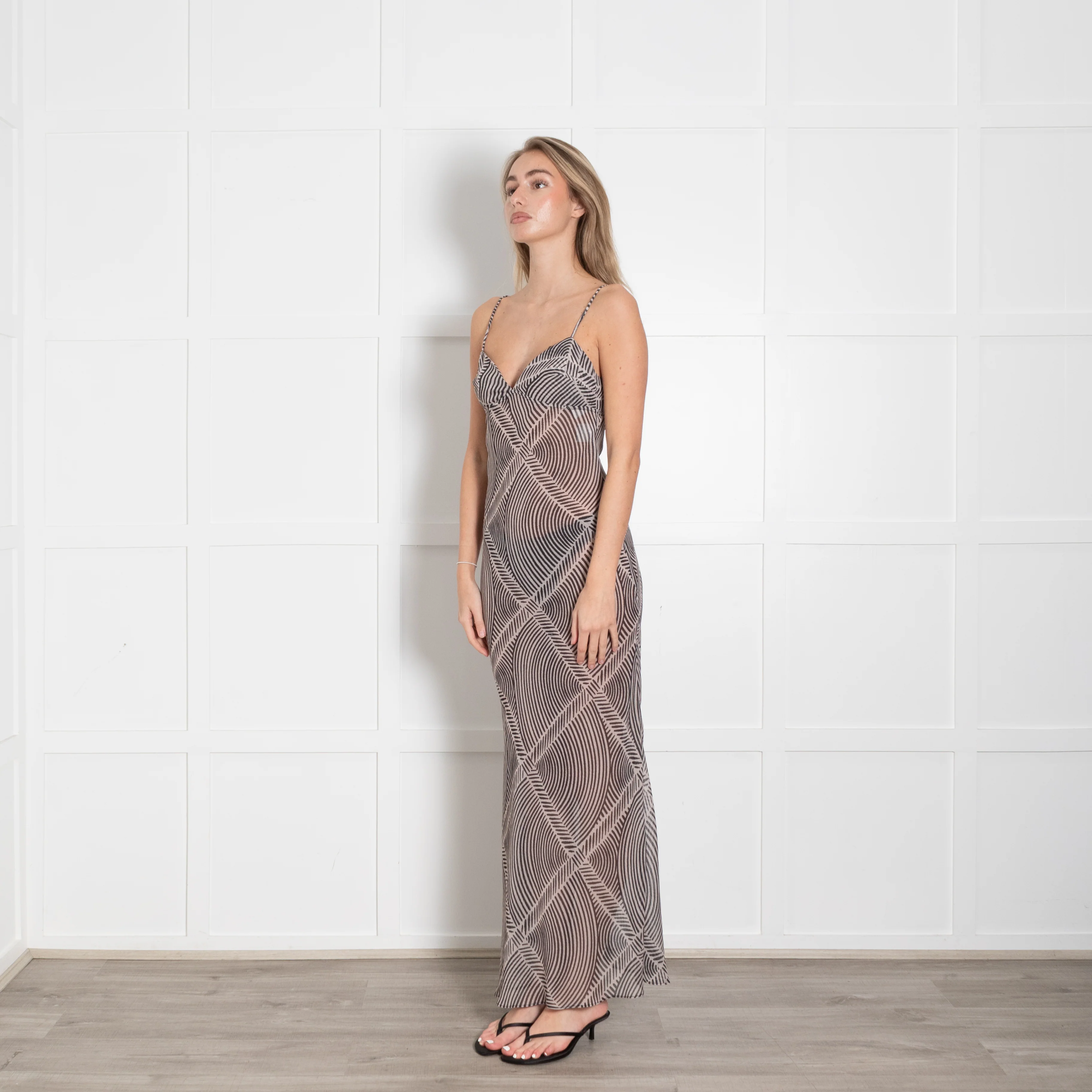 Away That Day Black & Grey Maxi Strappy Dress - Image 3