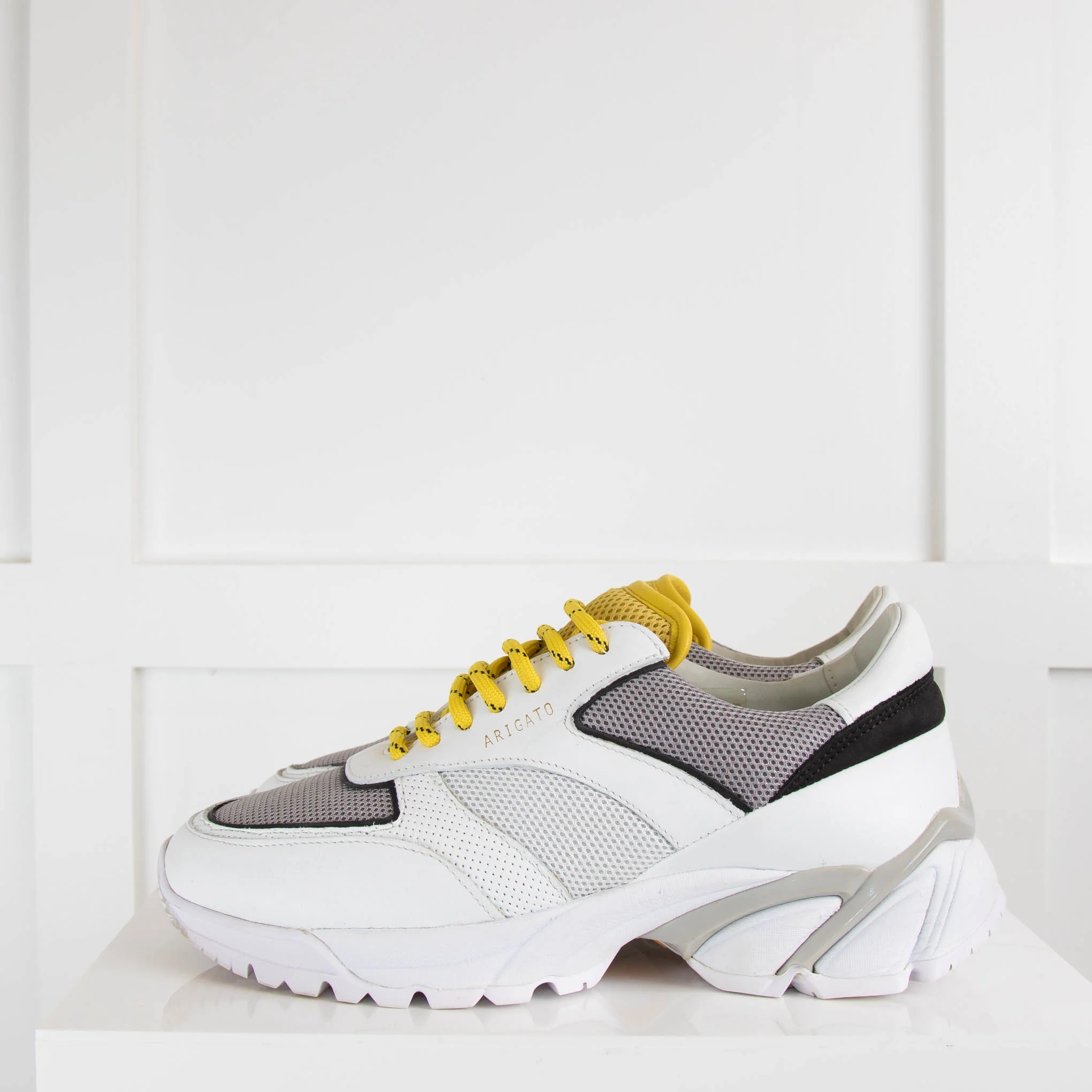 Axel Arigato Tech Runner Trainers - Image 3