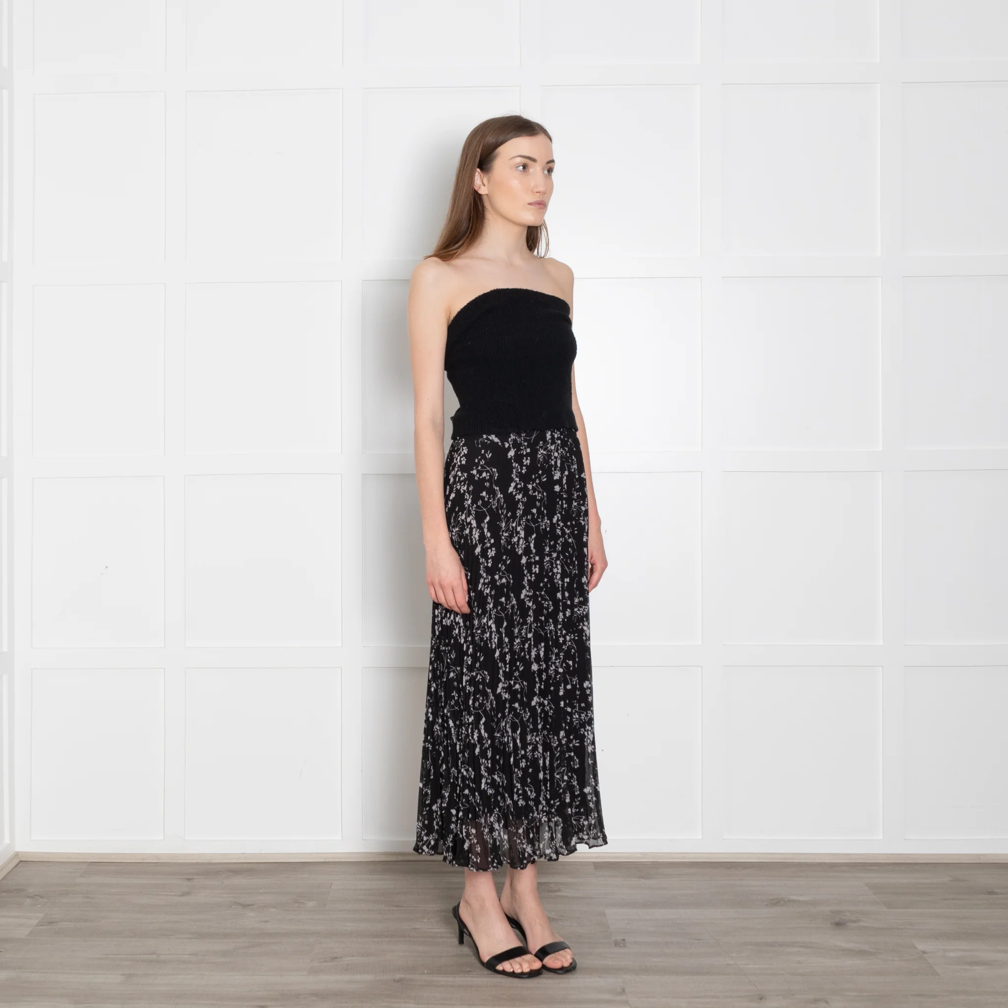 Ba & Sh  Black White Floral Pleated Midi Skirt - Image 5