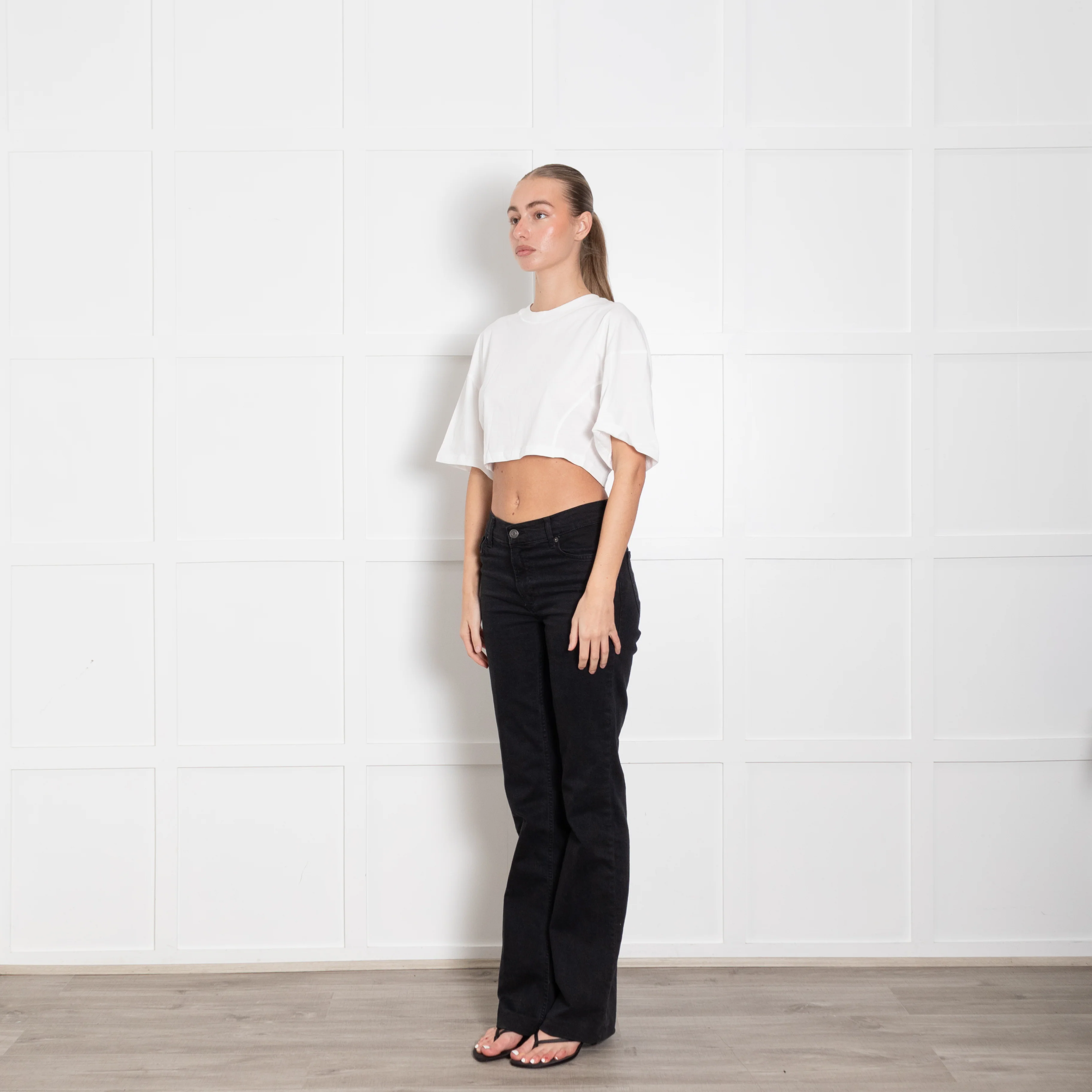 Ba & Sh White Cotton Cropped T-Shirt - Image 3