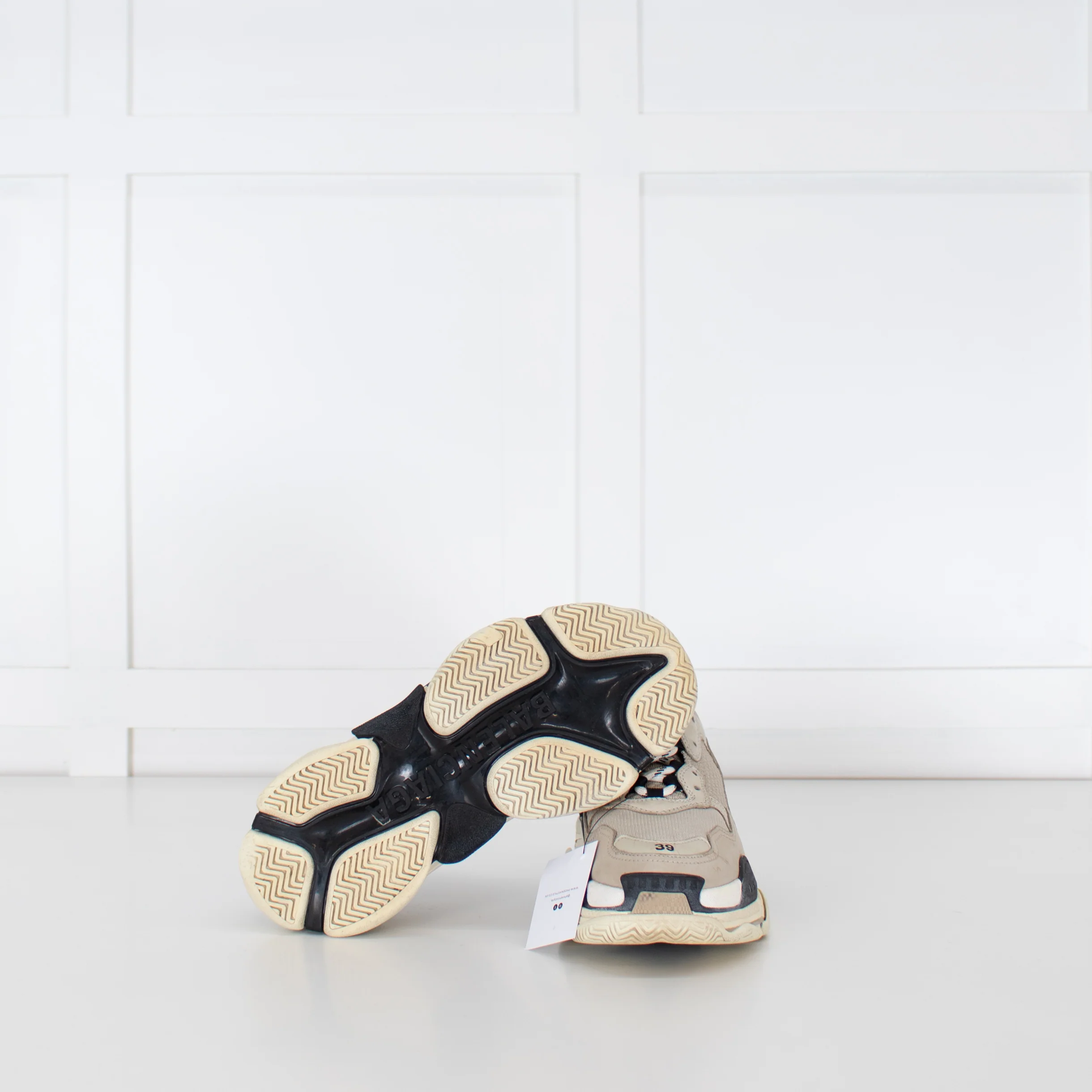 Balenciaga Beige Black Triple S Trainers - Image 6