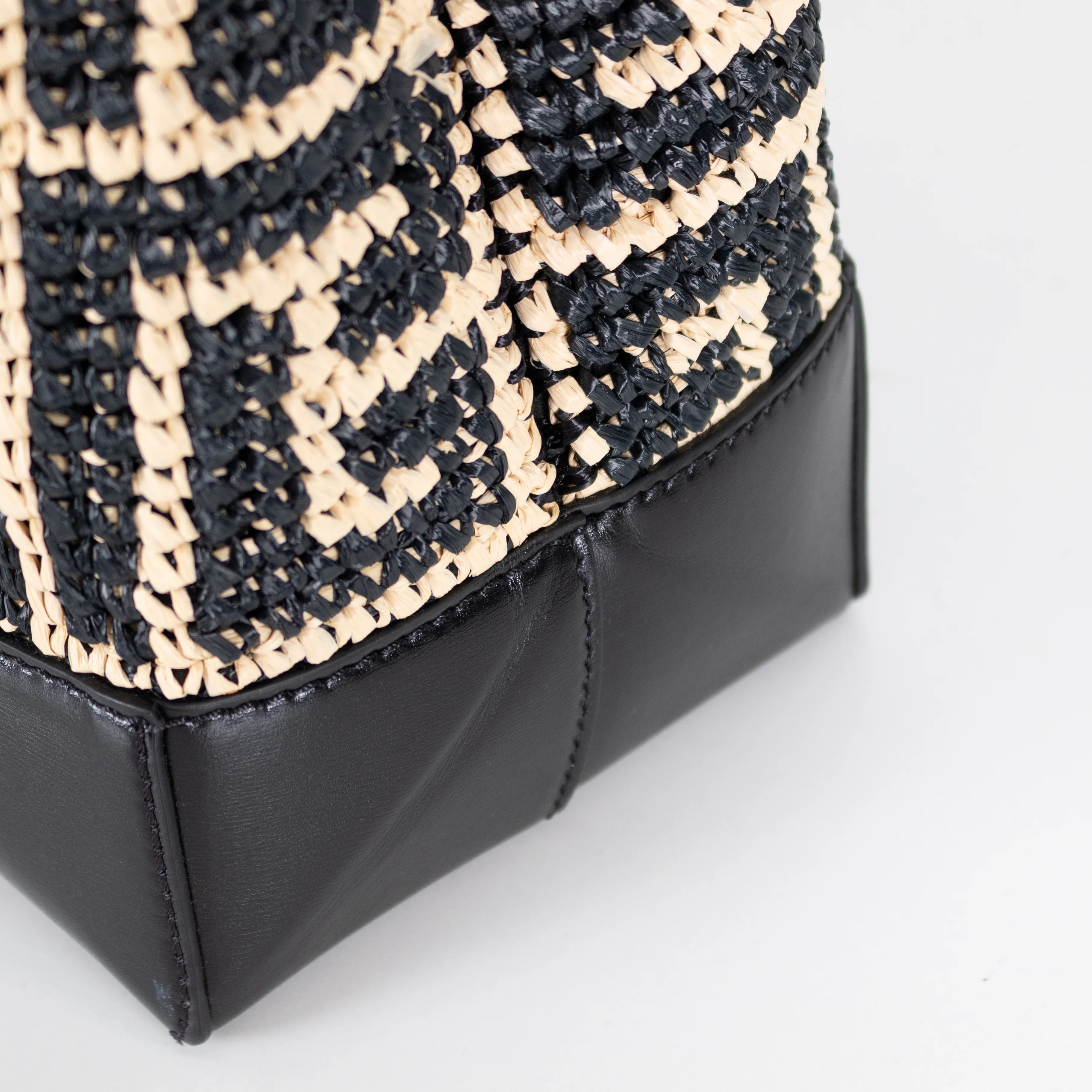 Balmain Black and Natural Raffia Tote Bag with Rope Handles - Image 14