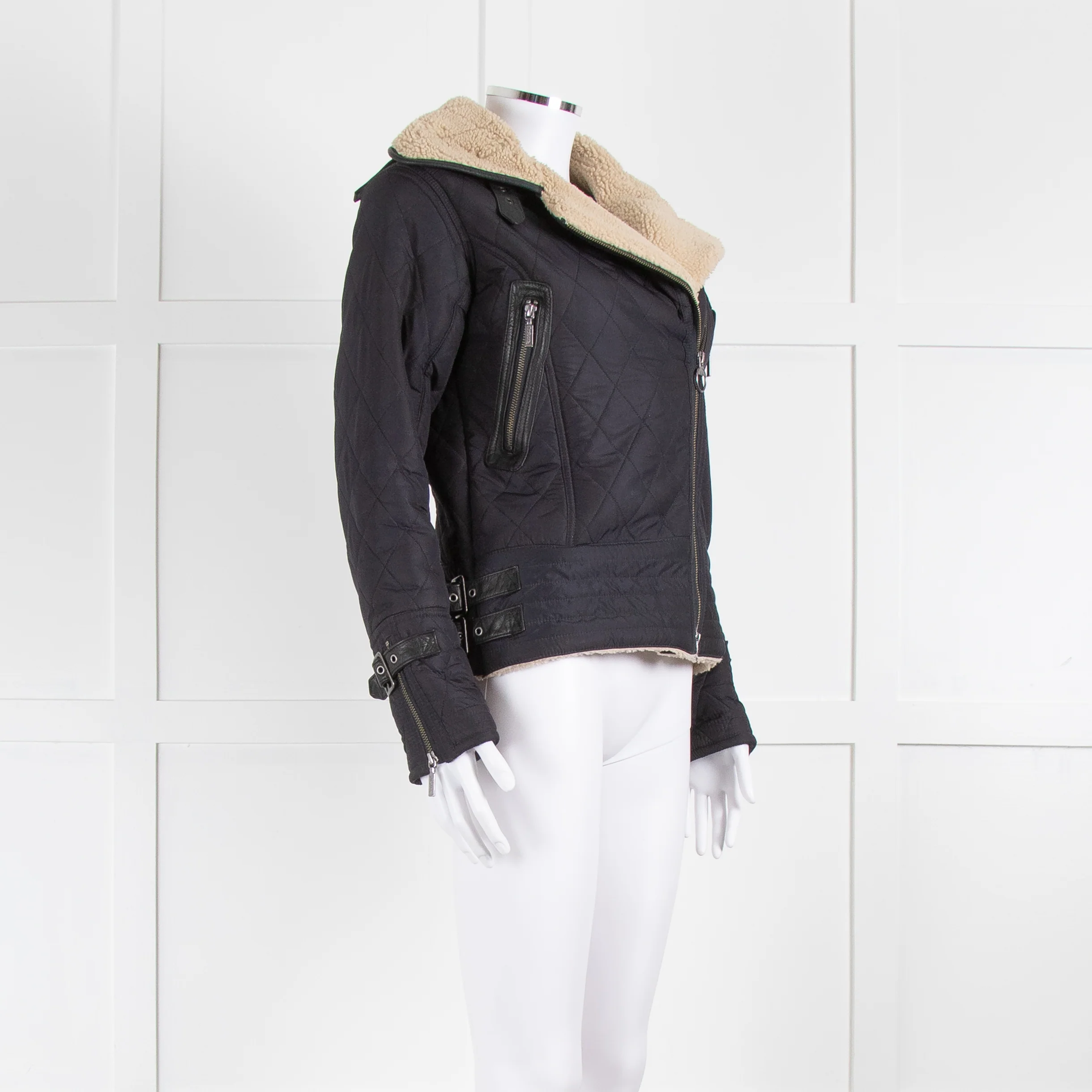 Barbour Black Quilted Short Jacket - Image 2