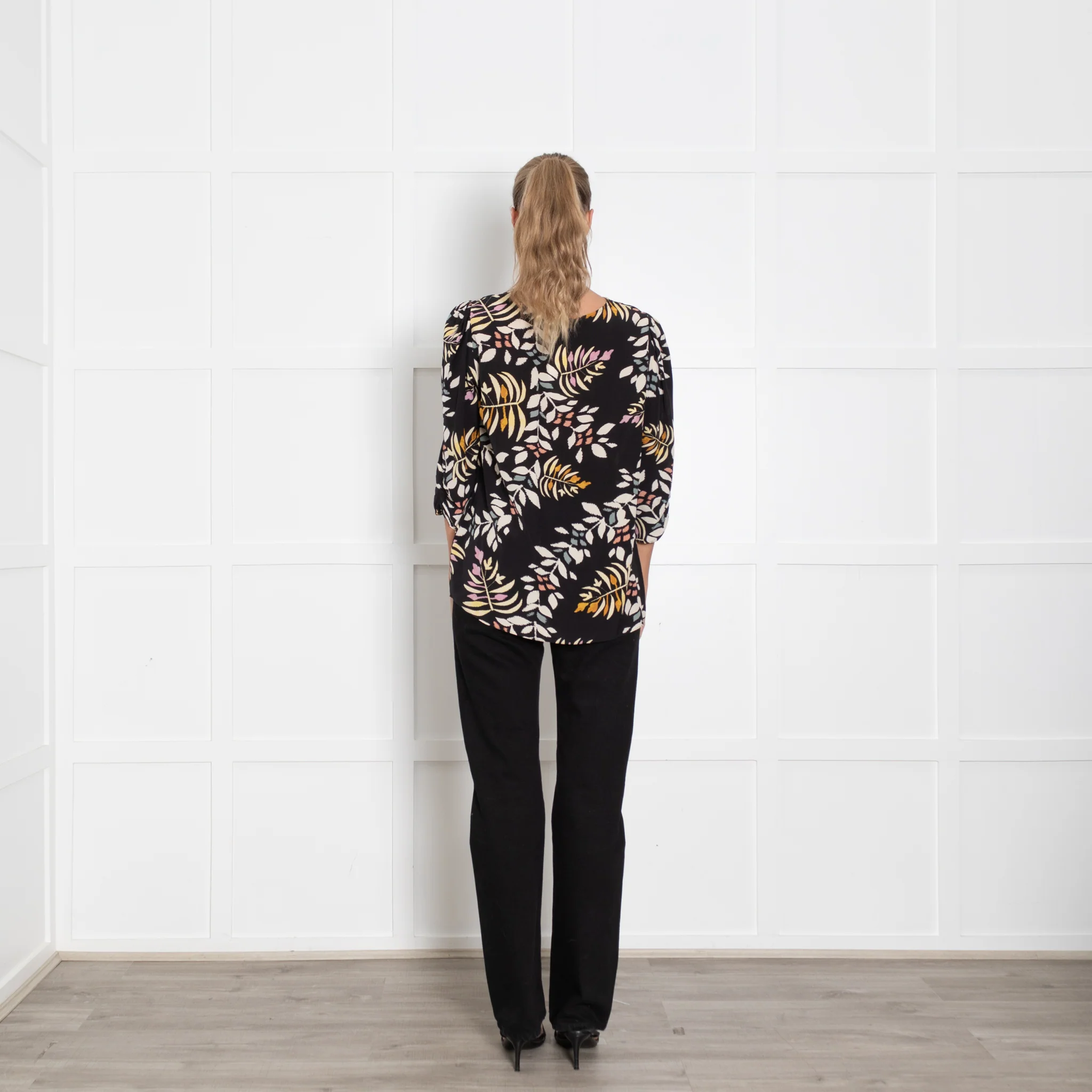 Ba&sh Black Floral Blouse with Gathered Cuffs - Image 5