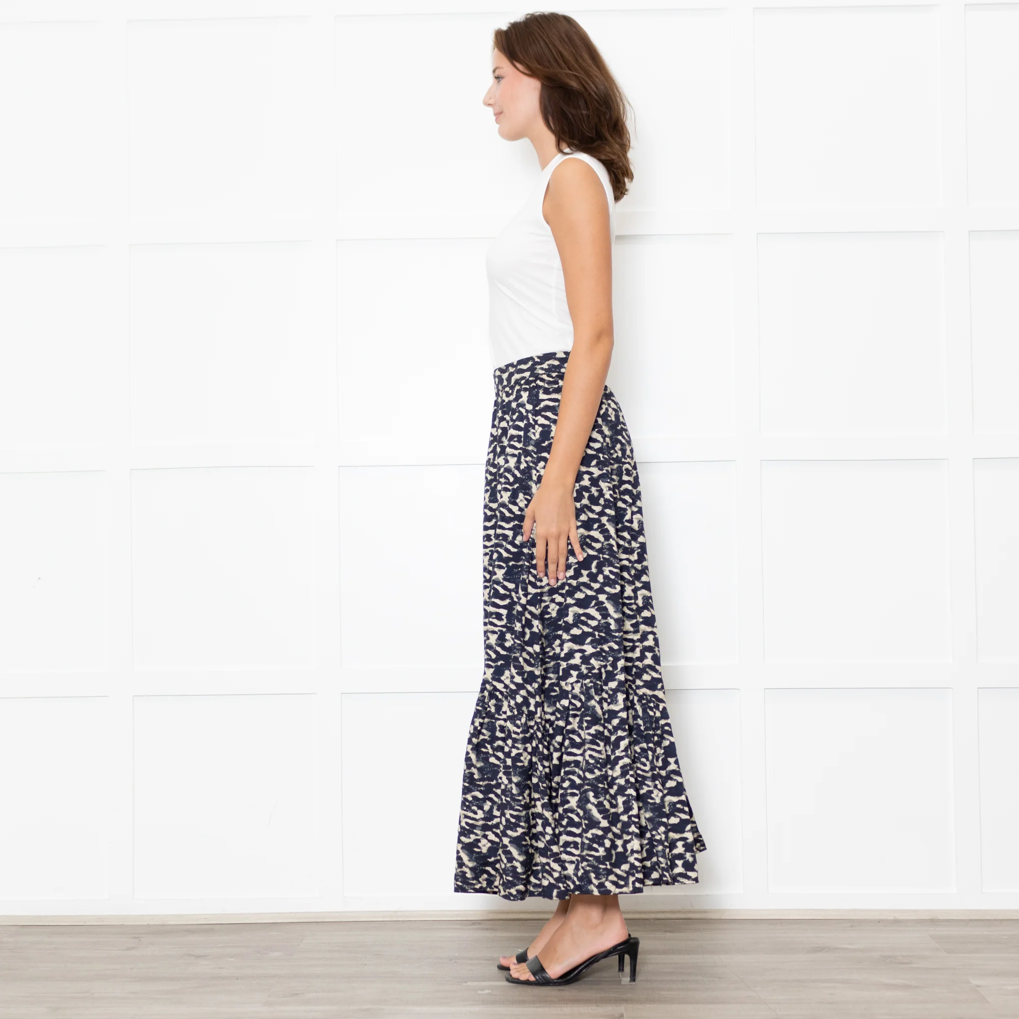 BA&SH Blue And Cream Pattern Maxi Skirt - Image 4