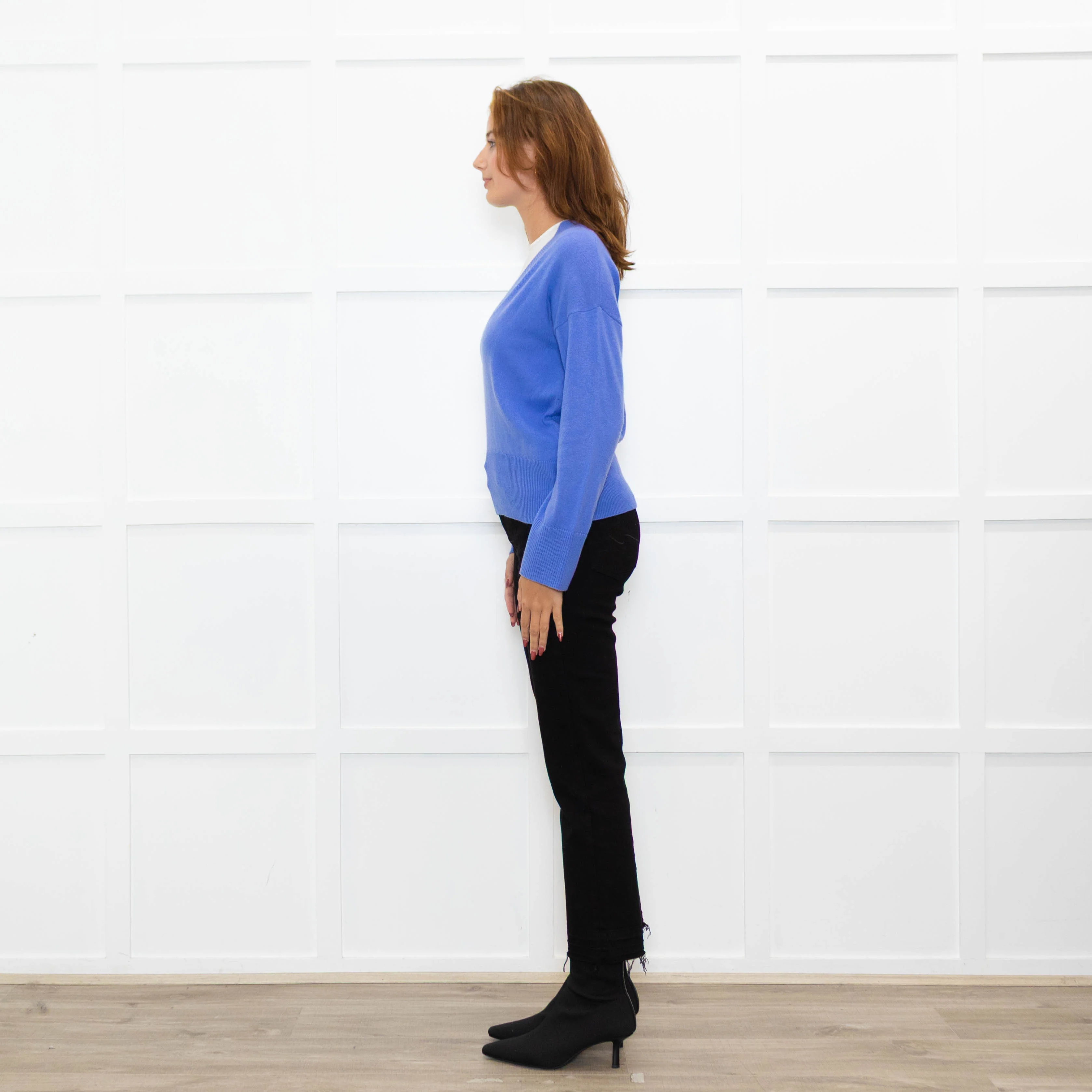 Basics By Chinti & Parker Lilac Wool Blend V- Neck Sweater - Image 4