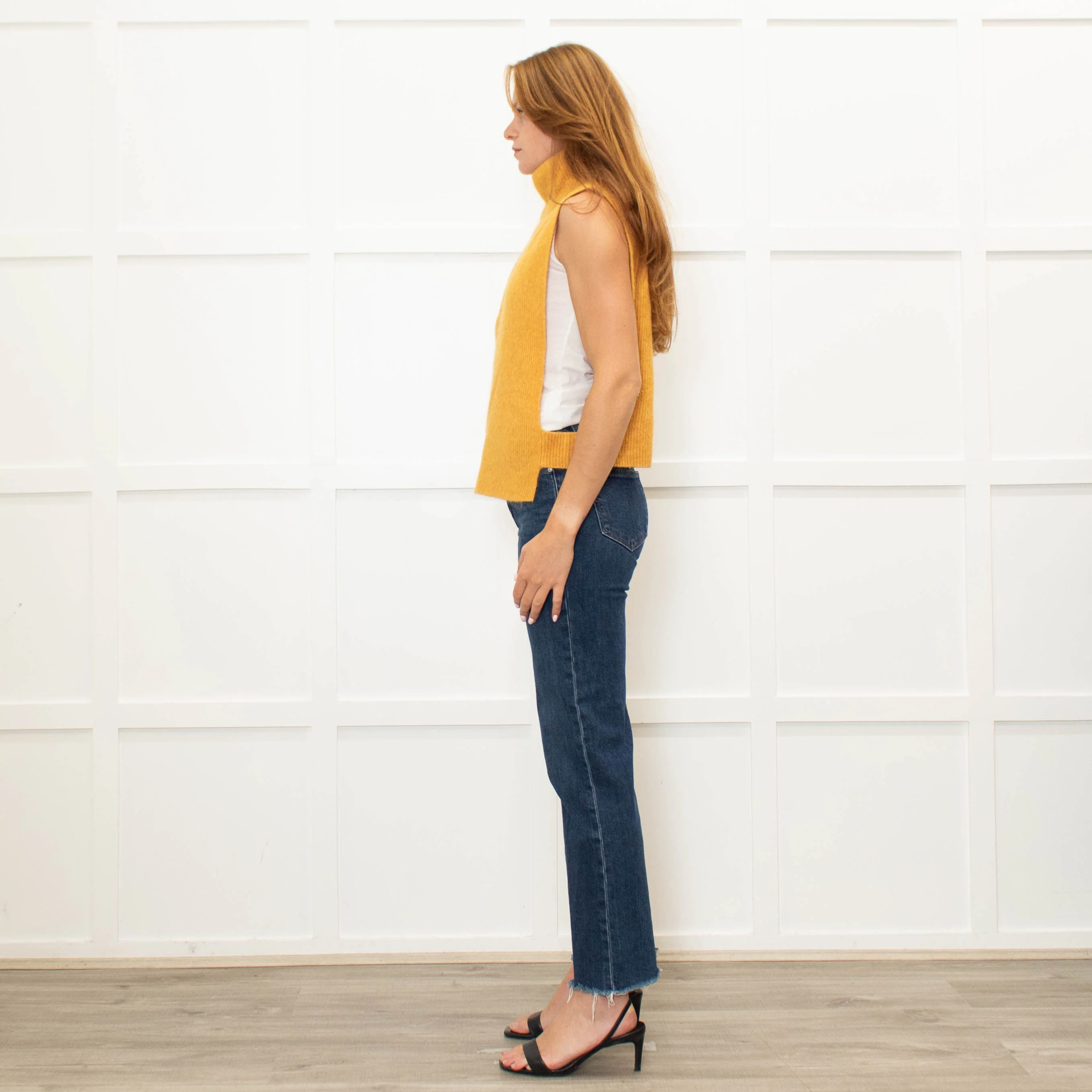 Bellerose Yellow Ribbed Tabard - Image 4