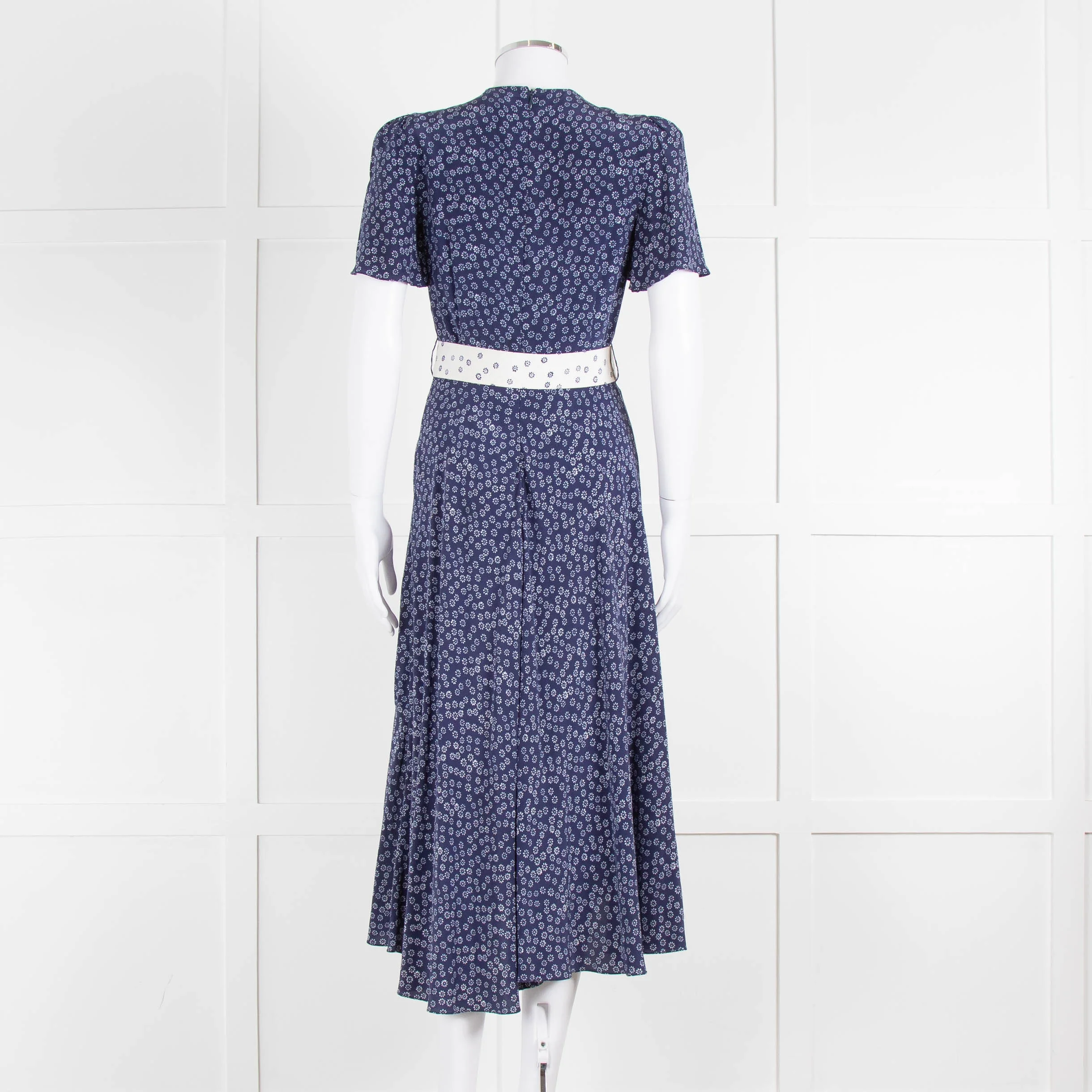 Belulah Navy White Floral Belted Short Sleeve Dress - Image 5