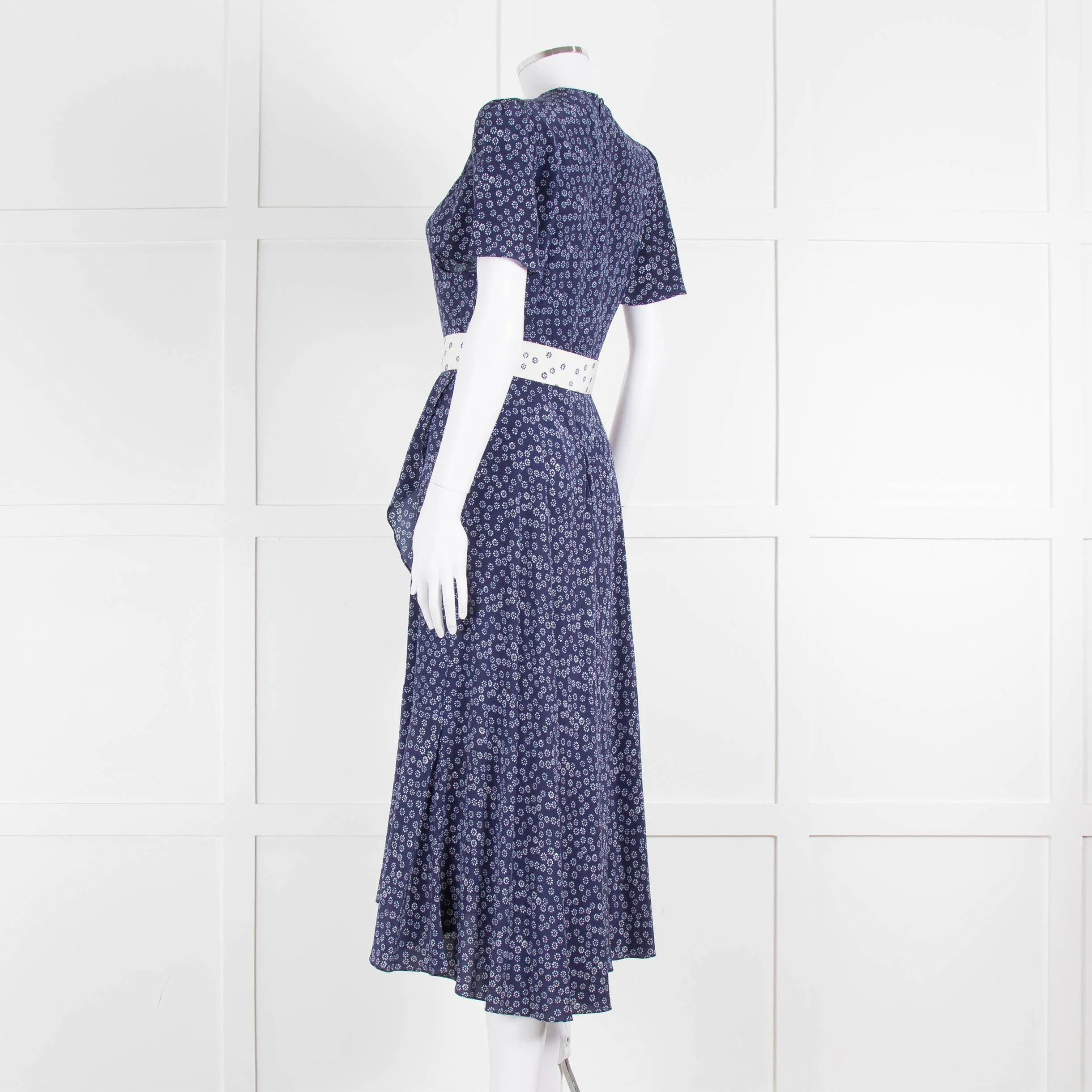 Belulah Navy White Floral Belted Short Sleeve Dress - Image 6