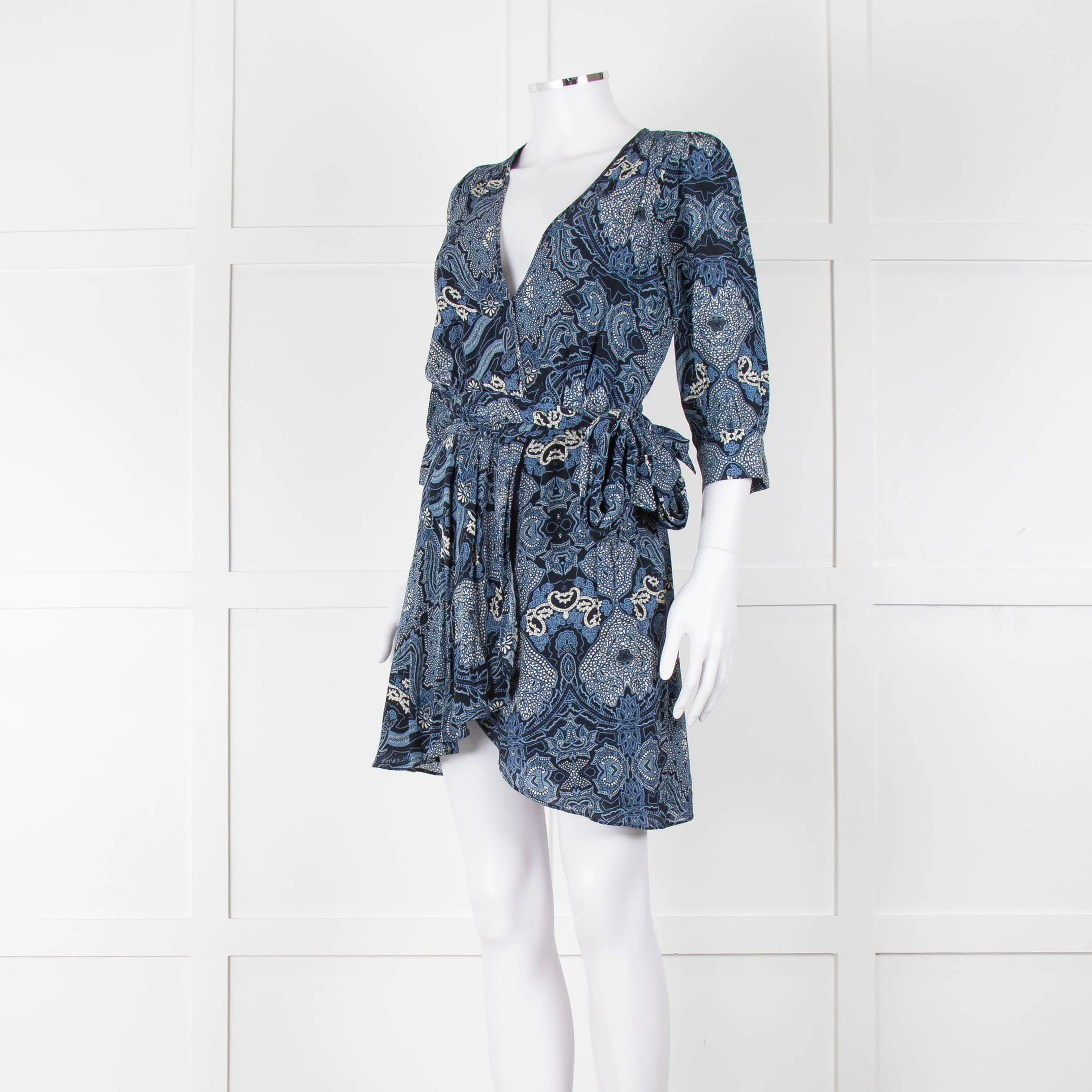 Berenice Navy Blue White Paisley Print Short Sleeve Wrap Mini Dress - Image 8