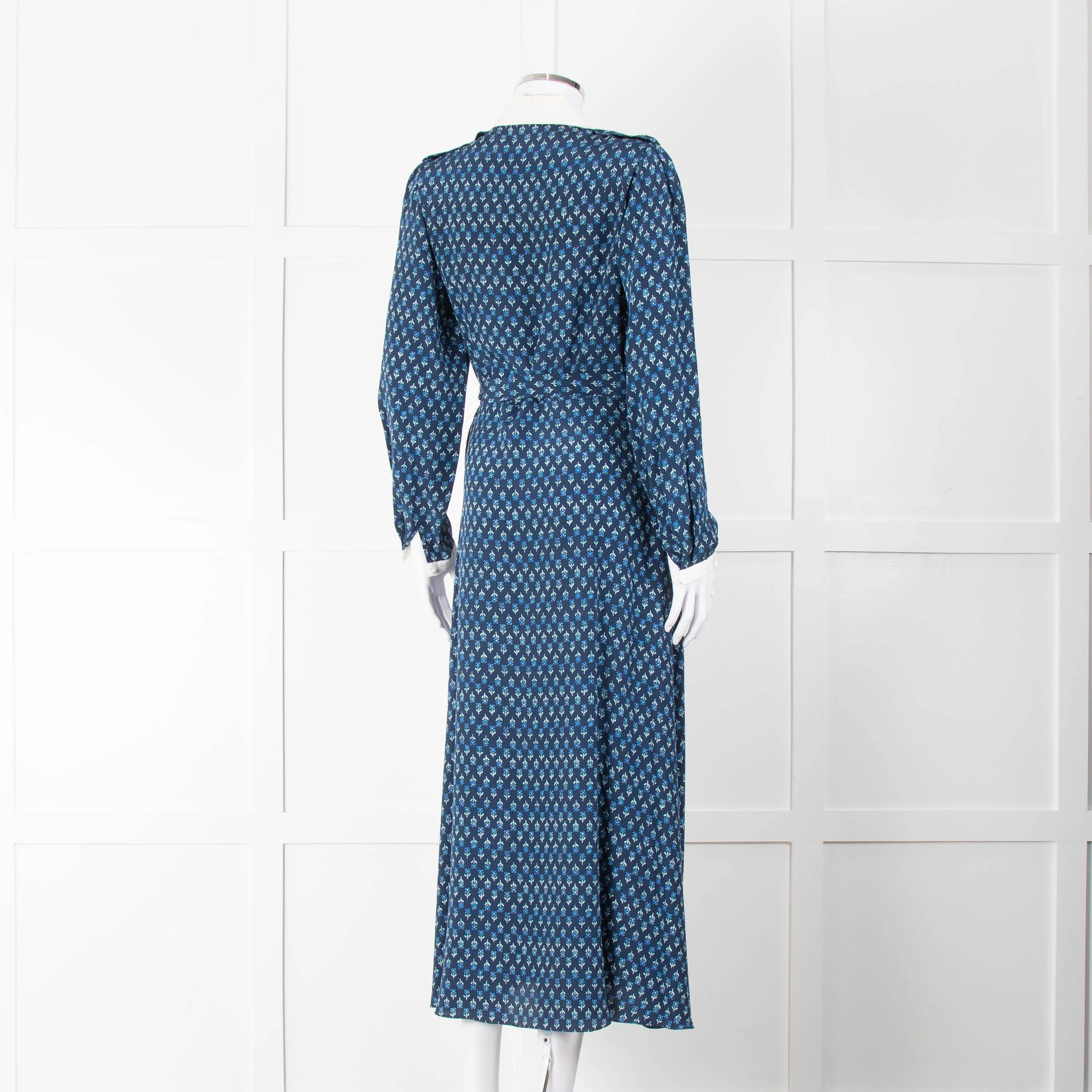 Beulah Navy Blue Floral Cream Collar Trim Maxi Dress - Image 4