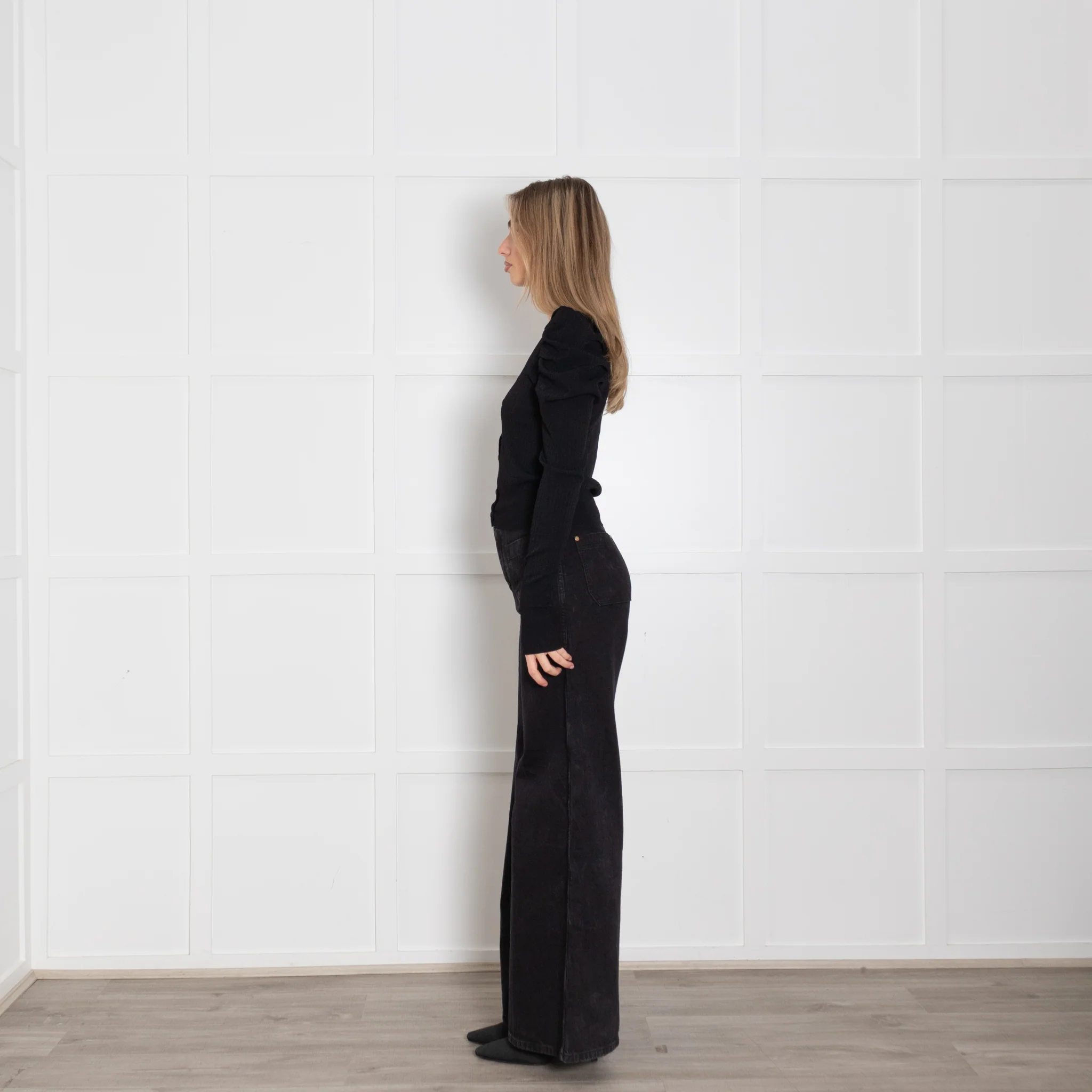 Autumn Cashmere Black Puff Sleeve Short Cardigan - Image 4