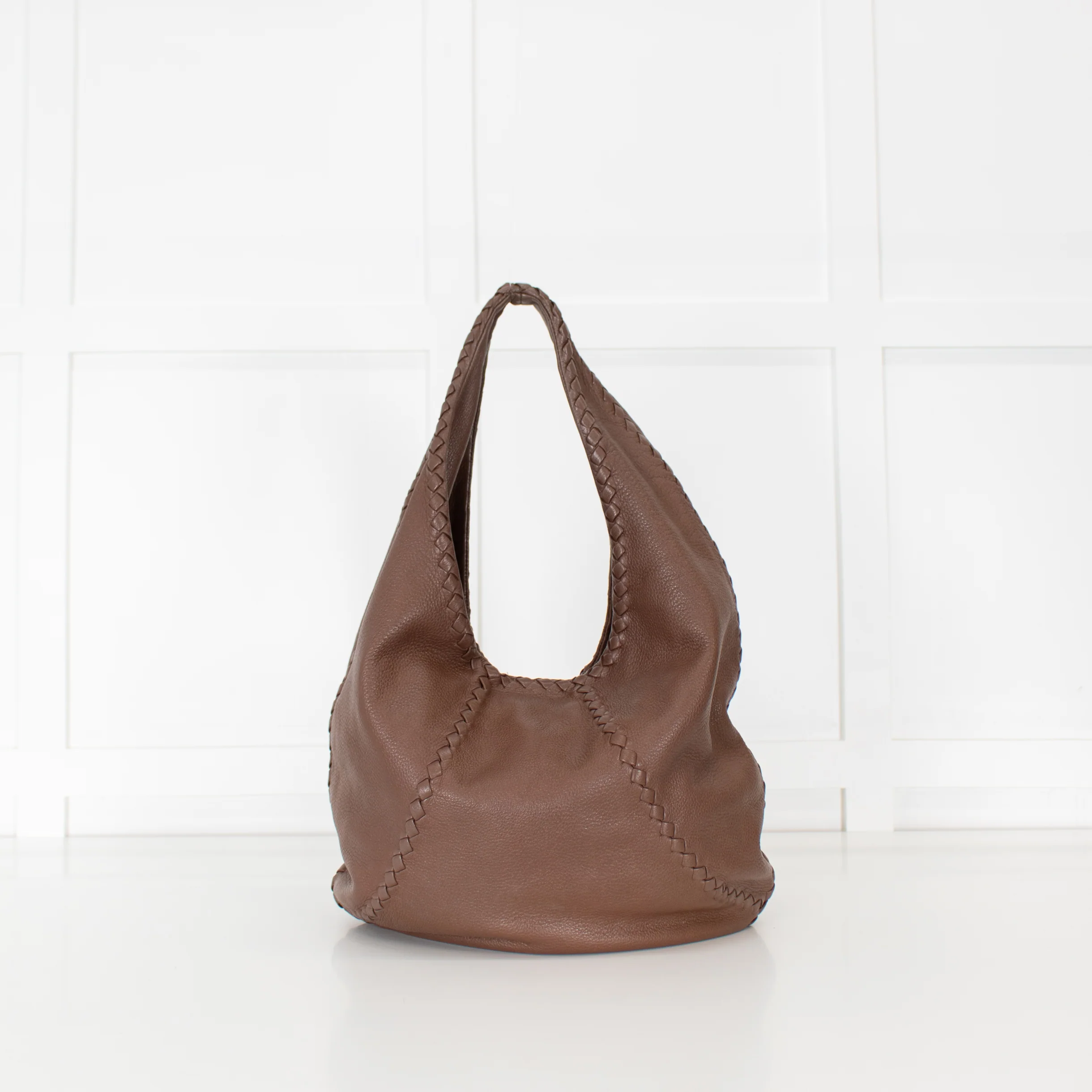 Bottega Veneta Brown Grainy Leather Intrecciato Detail Hobo bag - Image 5