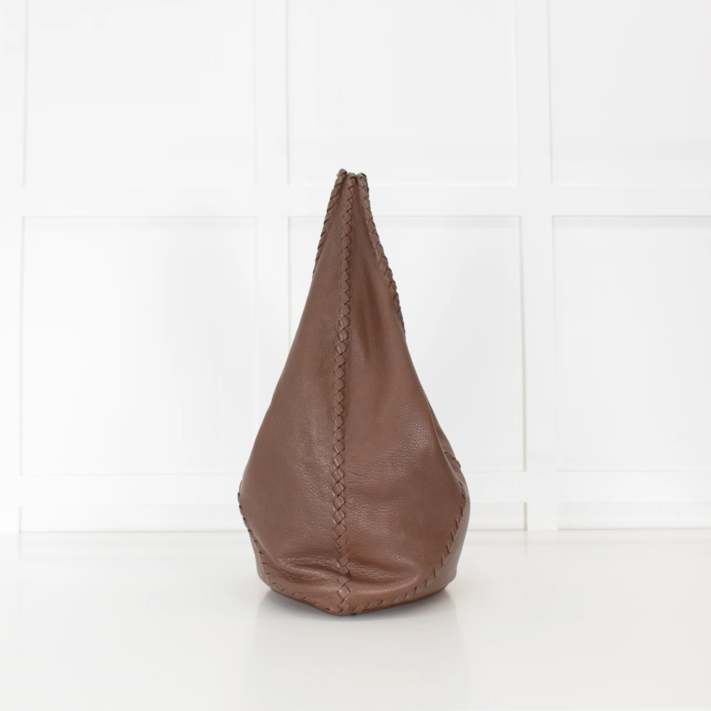 Bottega Veneta Brown Grainy Leather Intrecciato Detail Hobo bag - Image 6