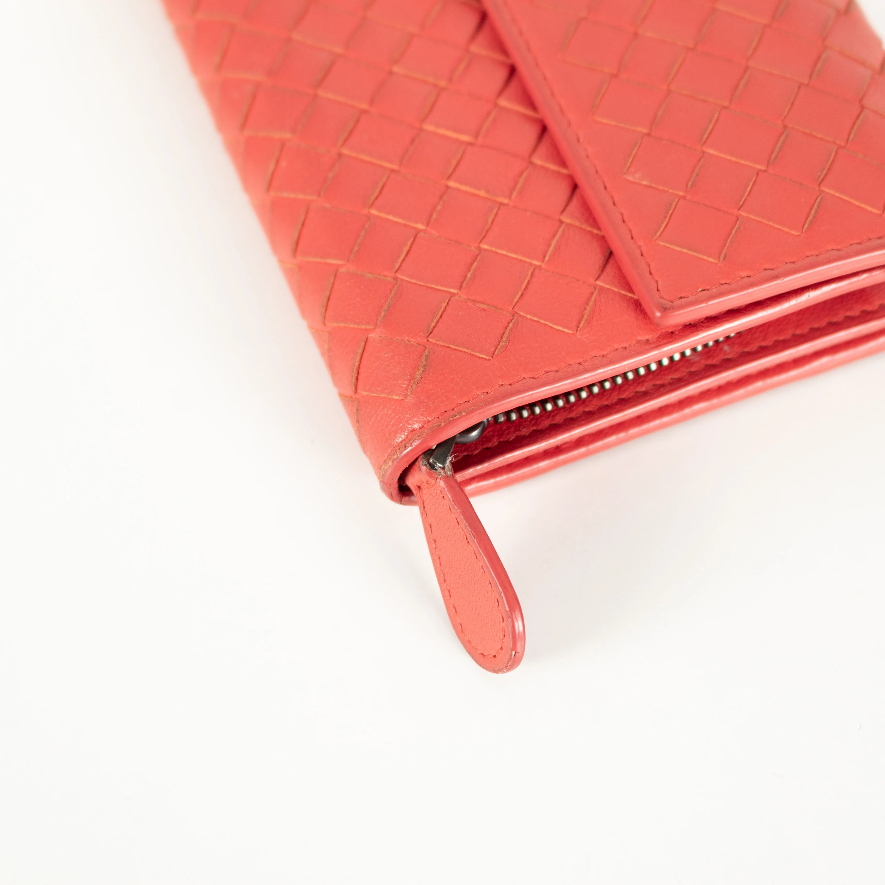Bottega Veneta Red Intrecciato Leather Continental Wallet - Image 6