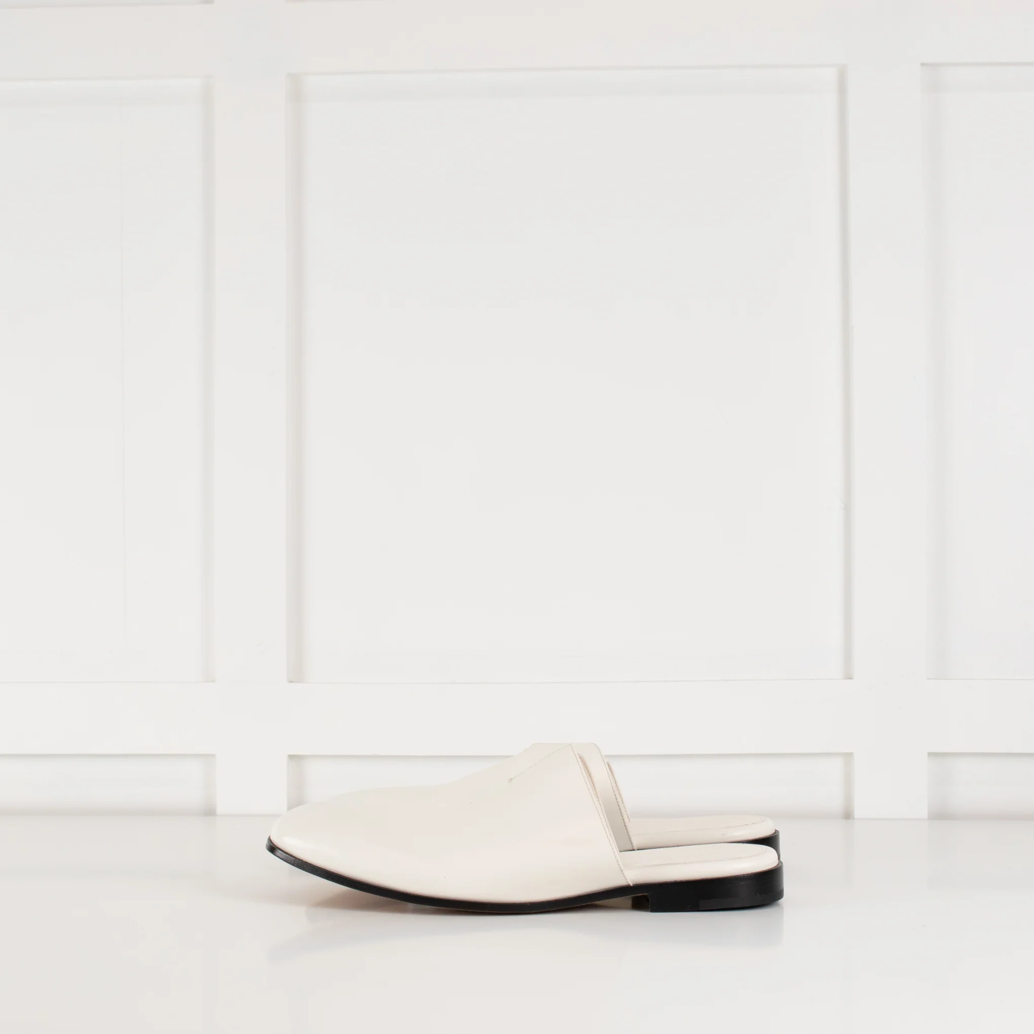 Bottega Veneta Roma White Leather Slippers - Image 4