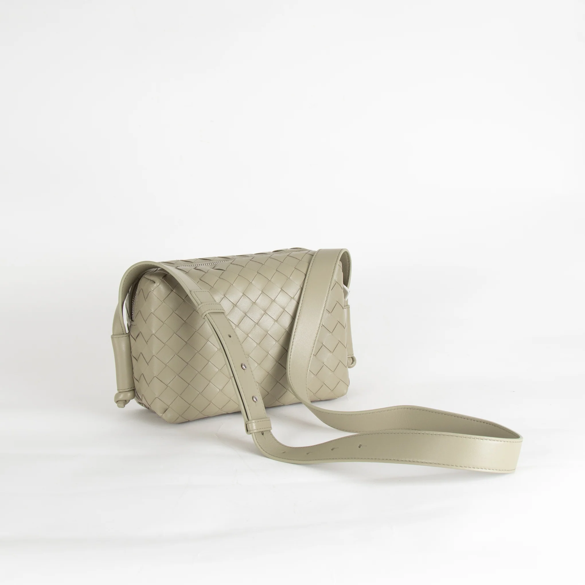 Bottega Veneta Sage Green Small Loop Messenger Bag - Image 4