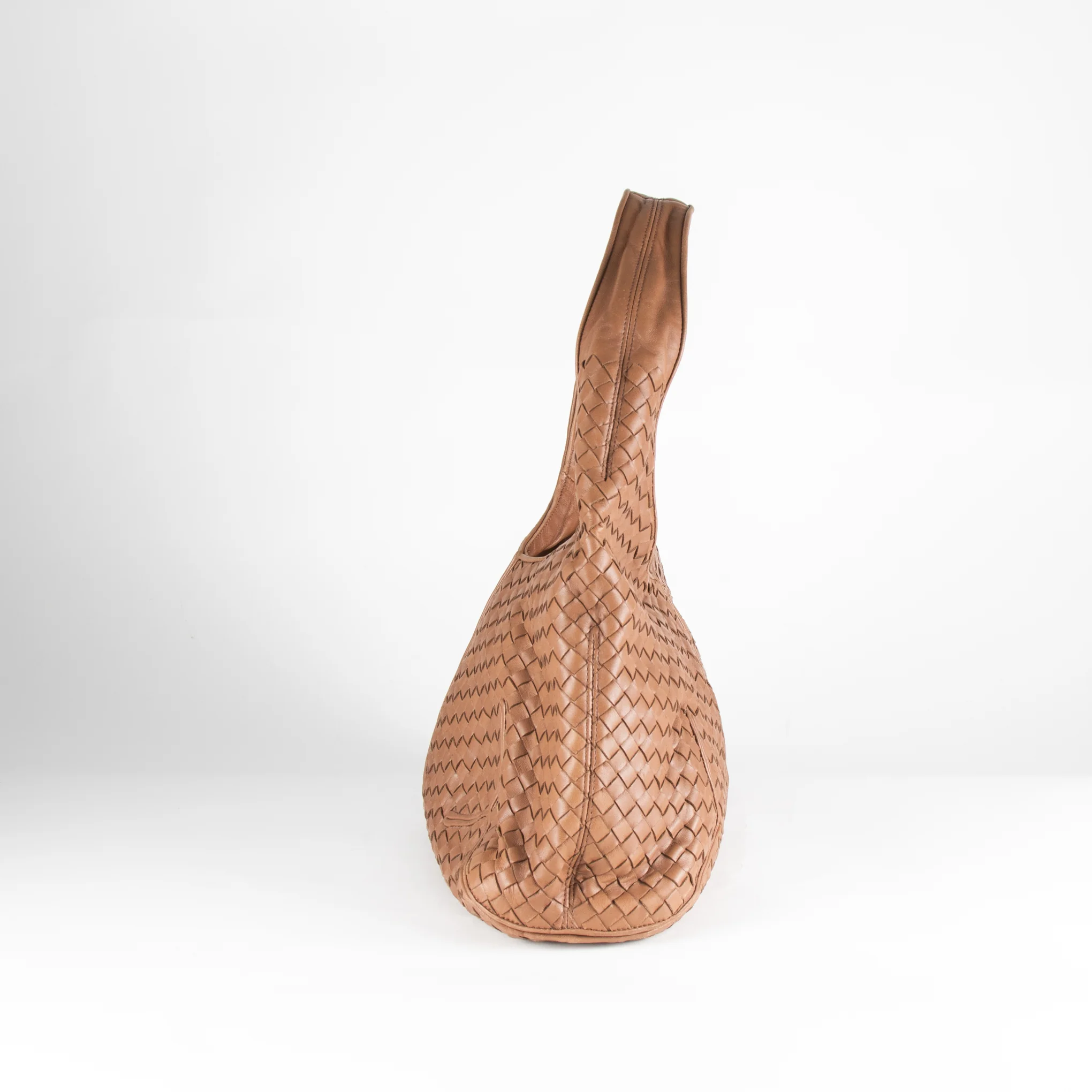 Bottega Veneta Tan Intrecciato Weave Ball Hobo Bag - Image 2