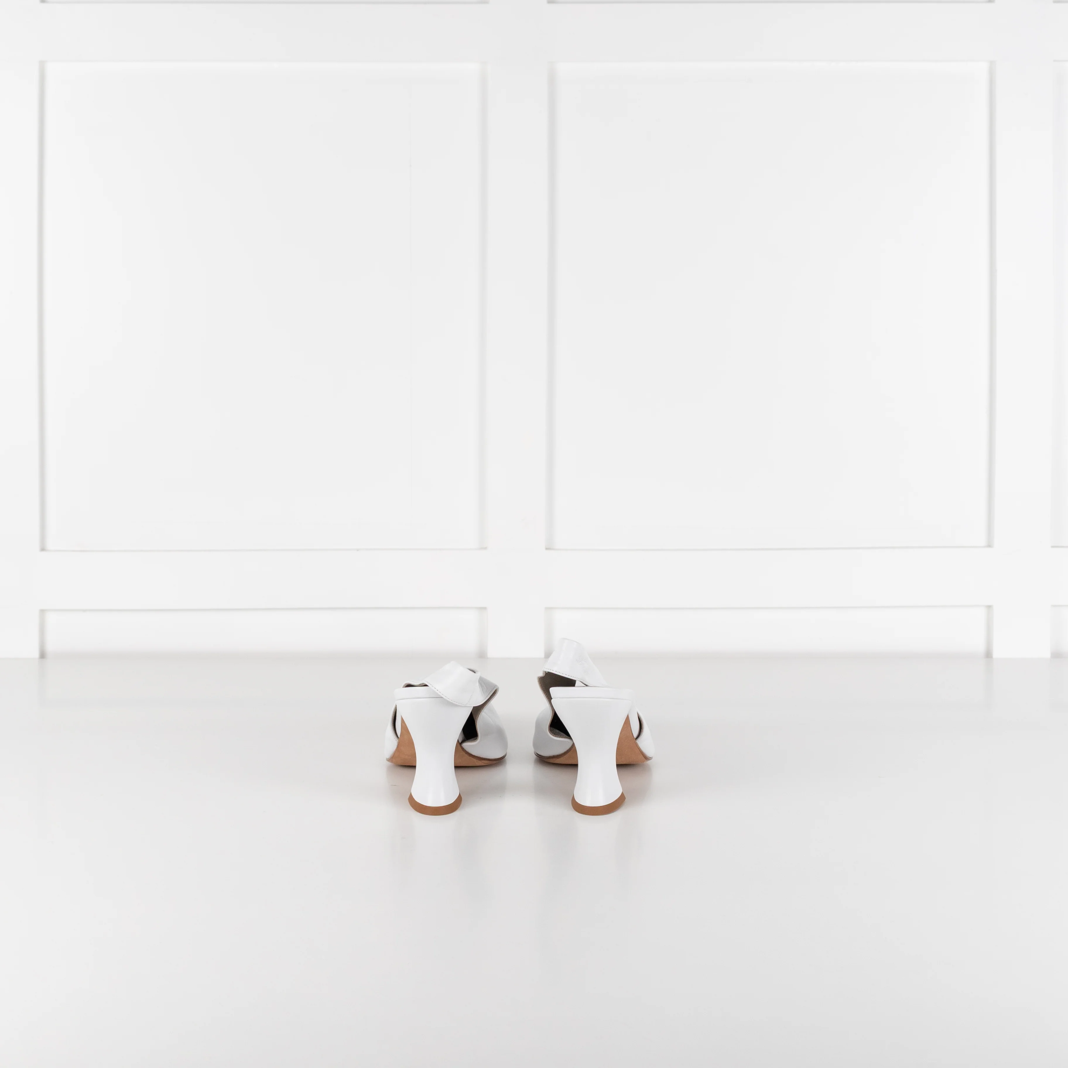 Bottega Veneta White Lagoon Slingback - Image 5