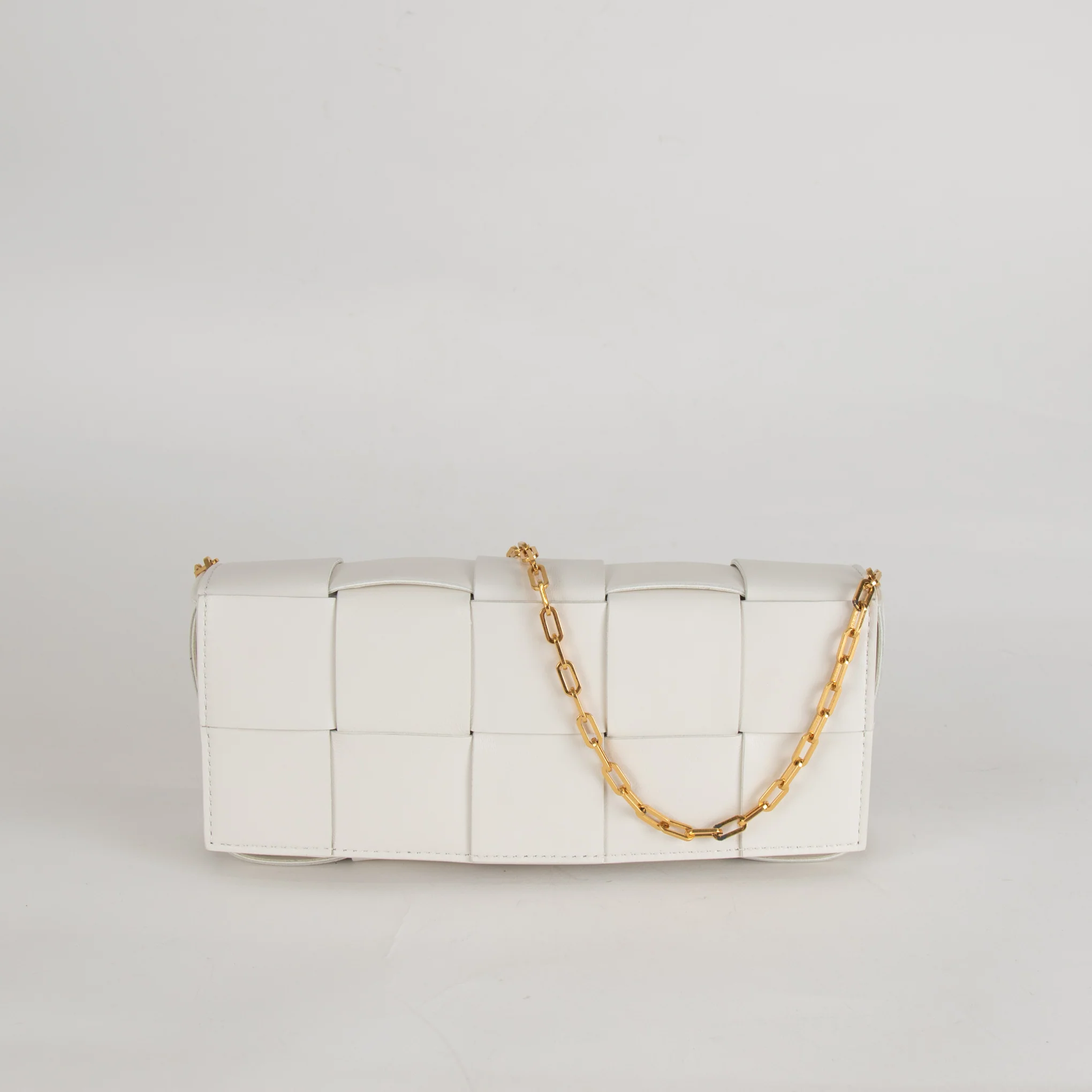 Bottega Veneta White Woven Intrecciato Casette Pochette with Chain Strap - Image 5