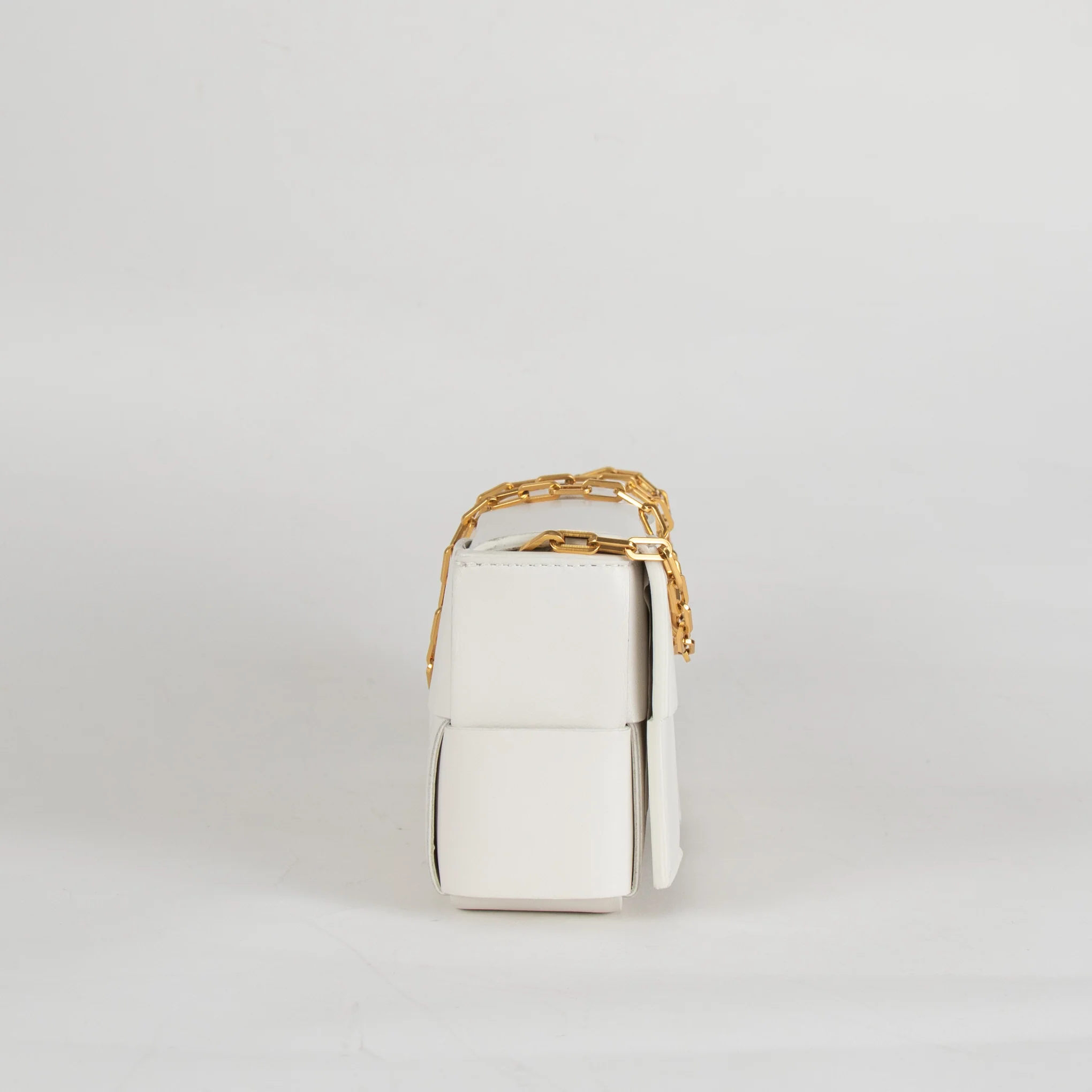 Bottega Veneta White Woven Intrecciato Casette Pochette with Chain Strap - Image 8