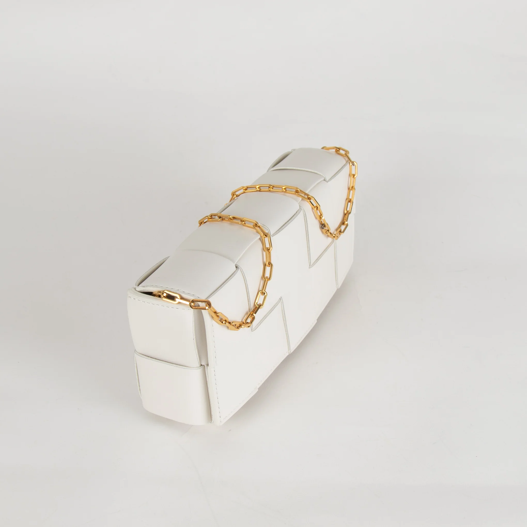Bottega Veneta White Woven Intrecciato Casette Pochette with Chain Strap - Image 9